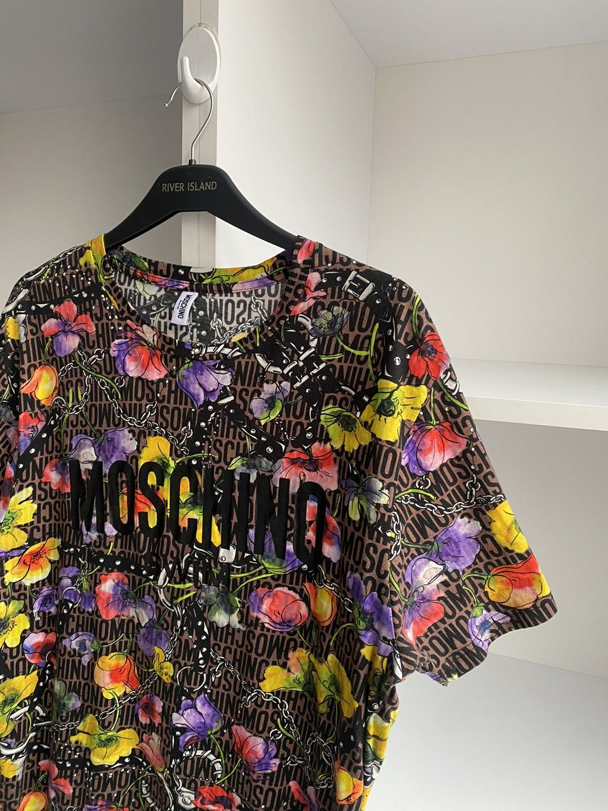 Moschino × Vintage Vintage MOSCHINO FLORAL SWIM LOGO TEE Size US M / EU 48-50 / 2 - 8 Thumbnail