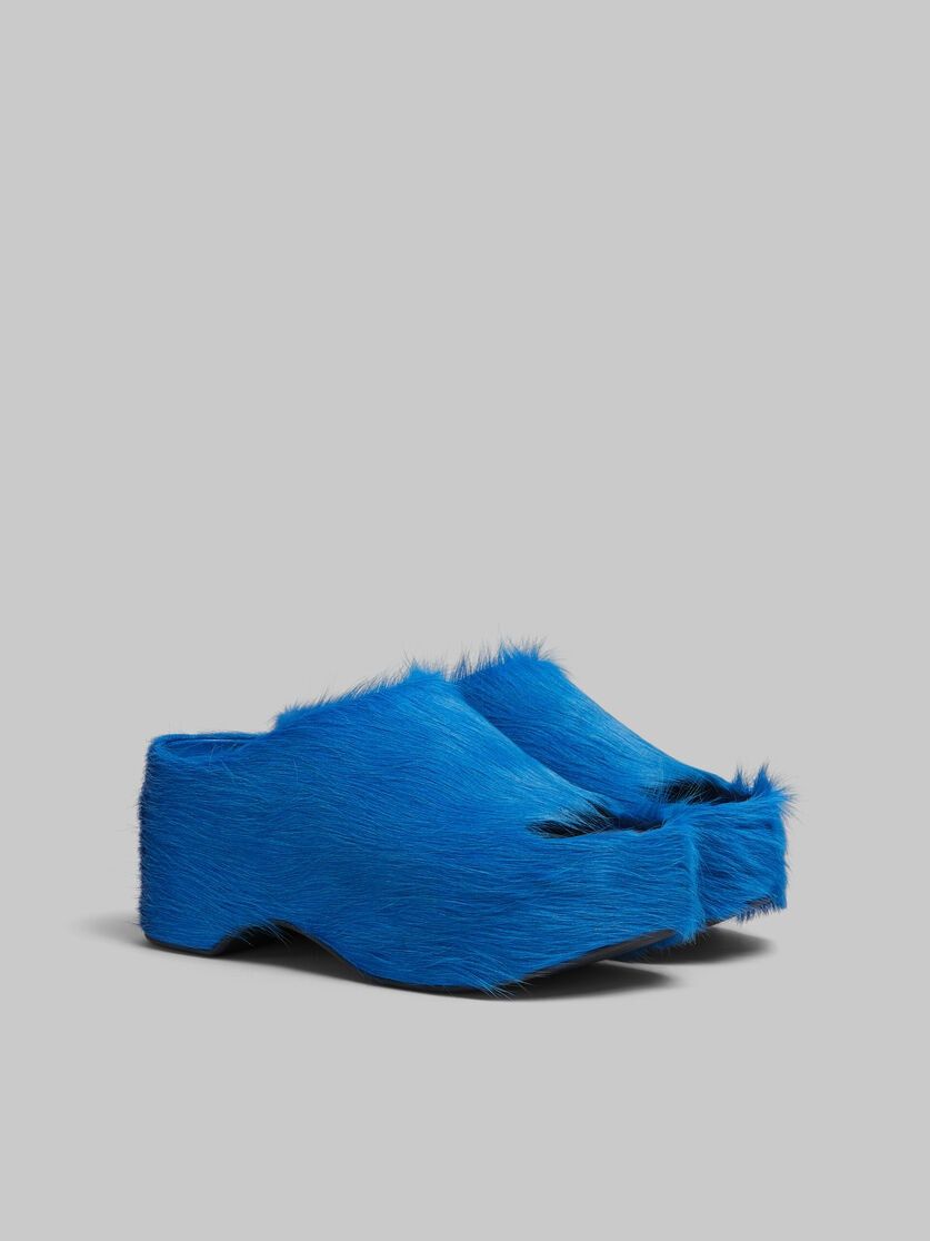 Marni o1w1db11125 Long Hair Chunky Clog Slide Sandals in Blue Size US 7 / IT 37 - 1 Thumbnail
