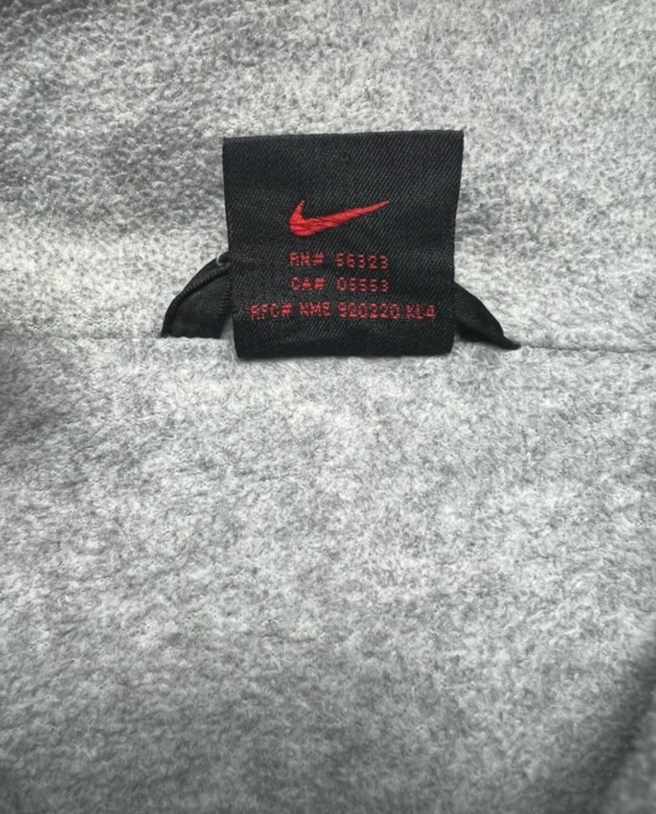 Nike Nike vintage jacket Size US L / EU 52-54 / 3 - 8 Thumbnail