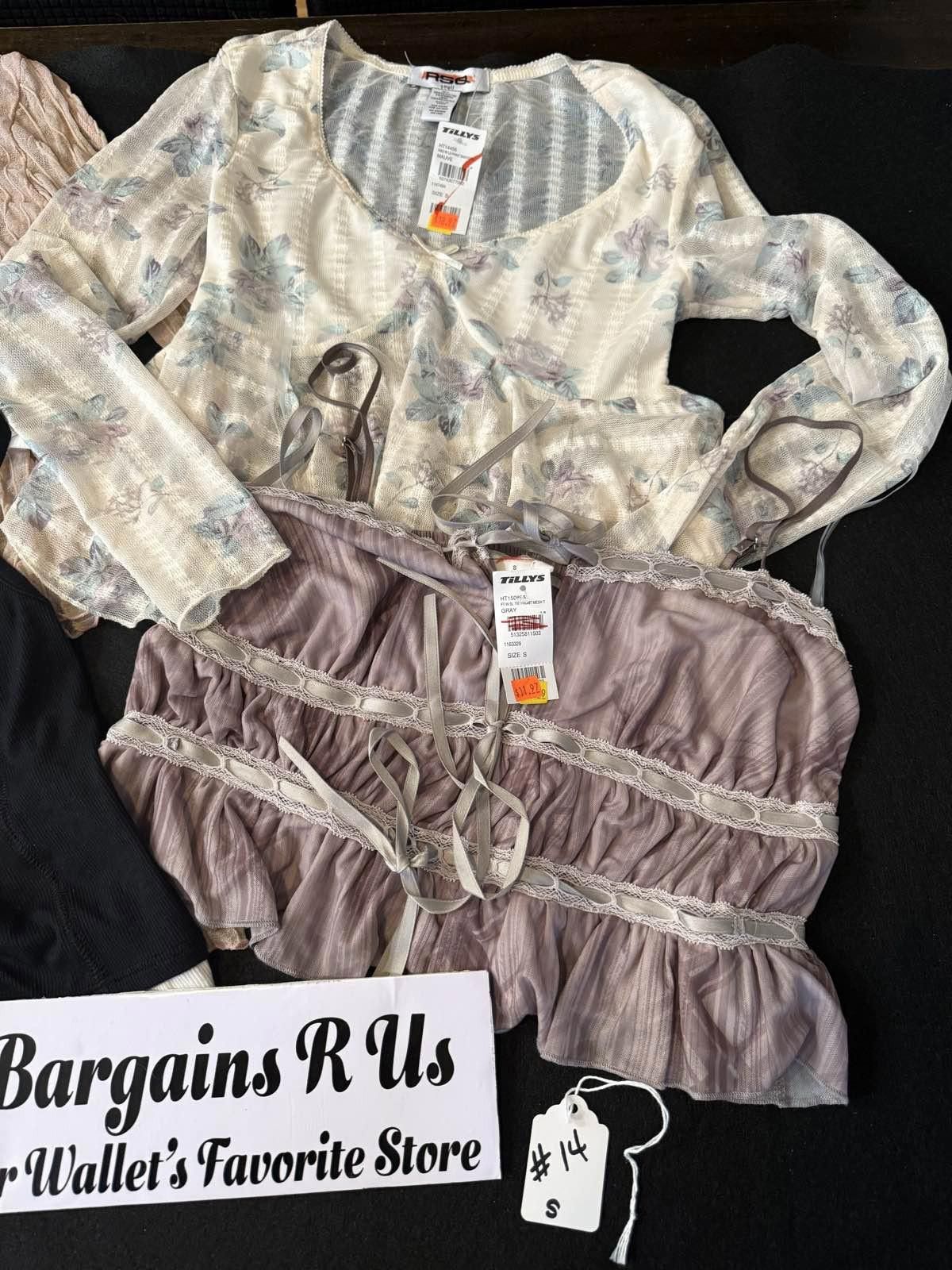 Tillys ORDER#14 Tillys Y2K Mesh Floral Lace Bow Fairy Tops Size S Size S / US 4 / IT 40 - 2 Thumbnail