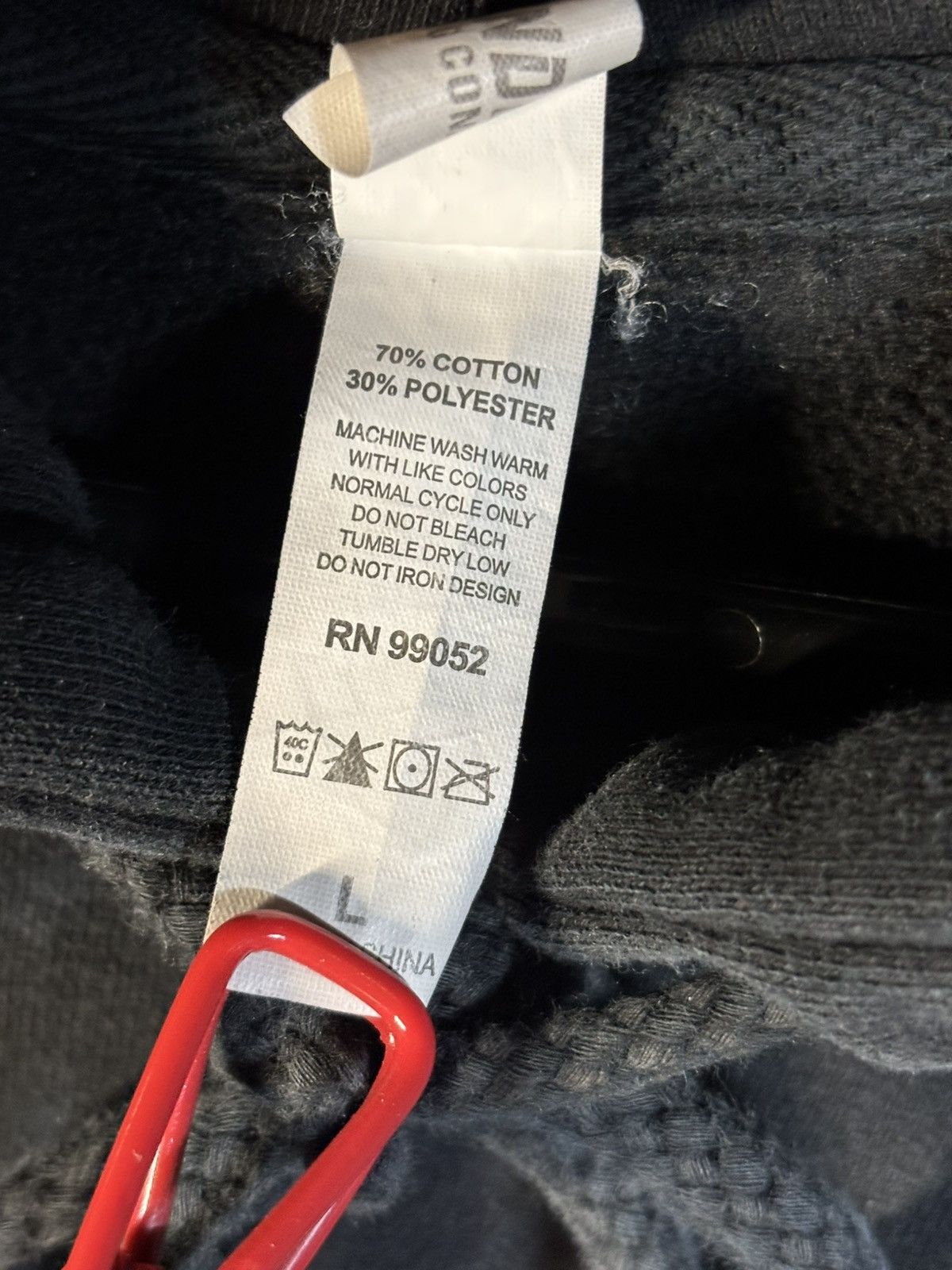 Other Rest In Pieces Hoodie Richmond Virginia Pullover Sz L Size US L / EU 52-54 / 3 - 4 Thumbnail