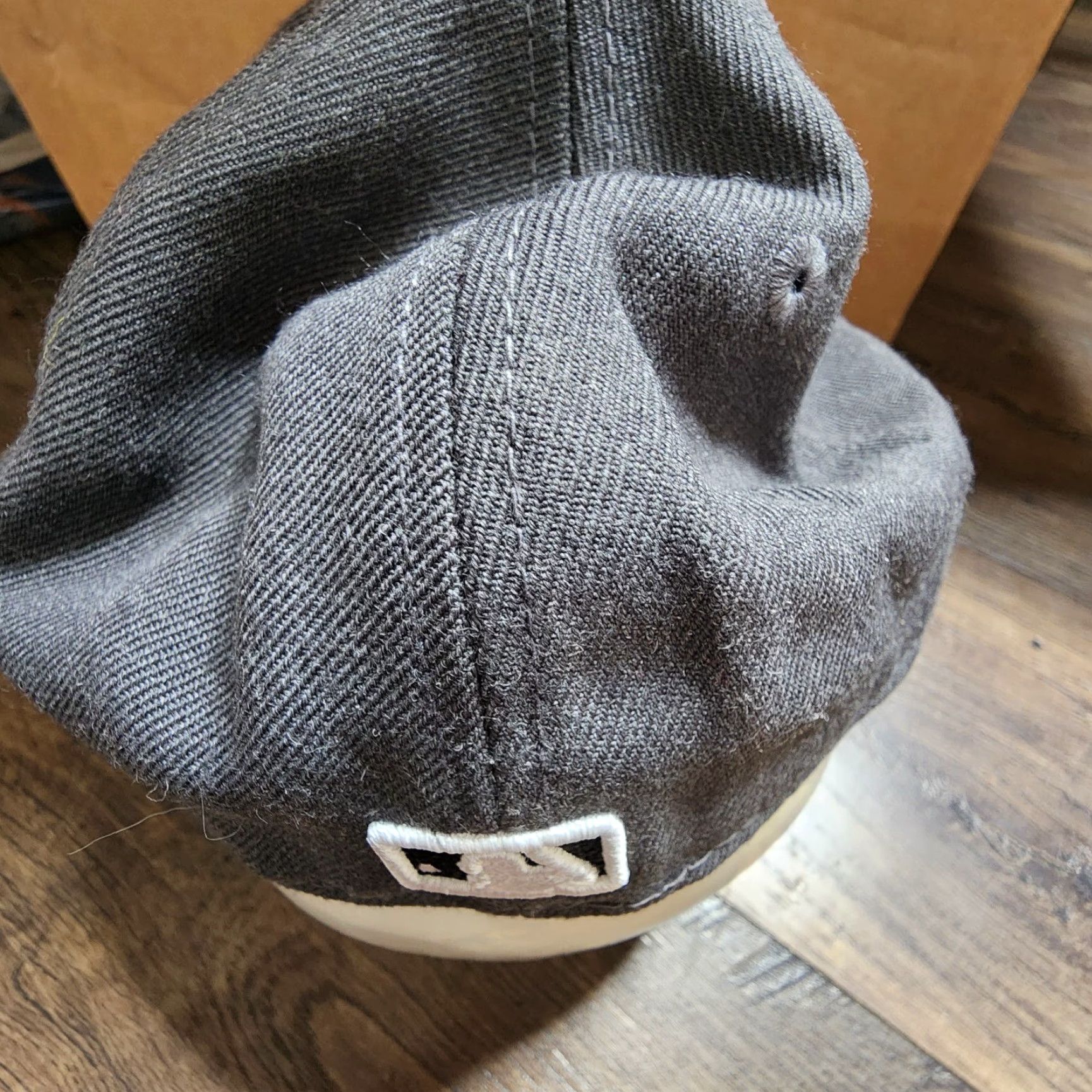 New Era New Era St Louis Cardinals MLB 2 Tone Fitted Hat 7 3/8 Gray Baseball Cap Mens Size ONE SIZE - 4 Thumbnail