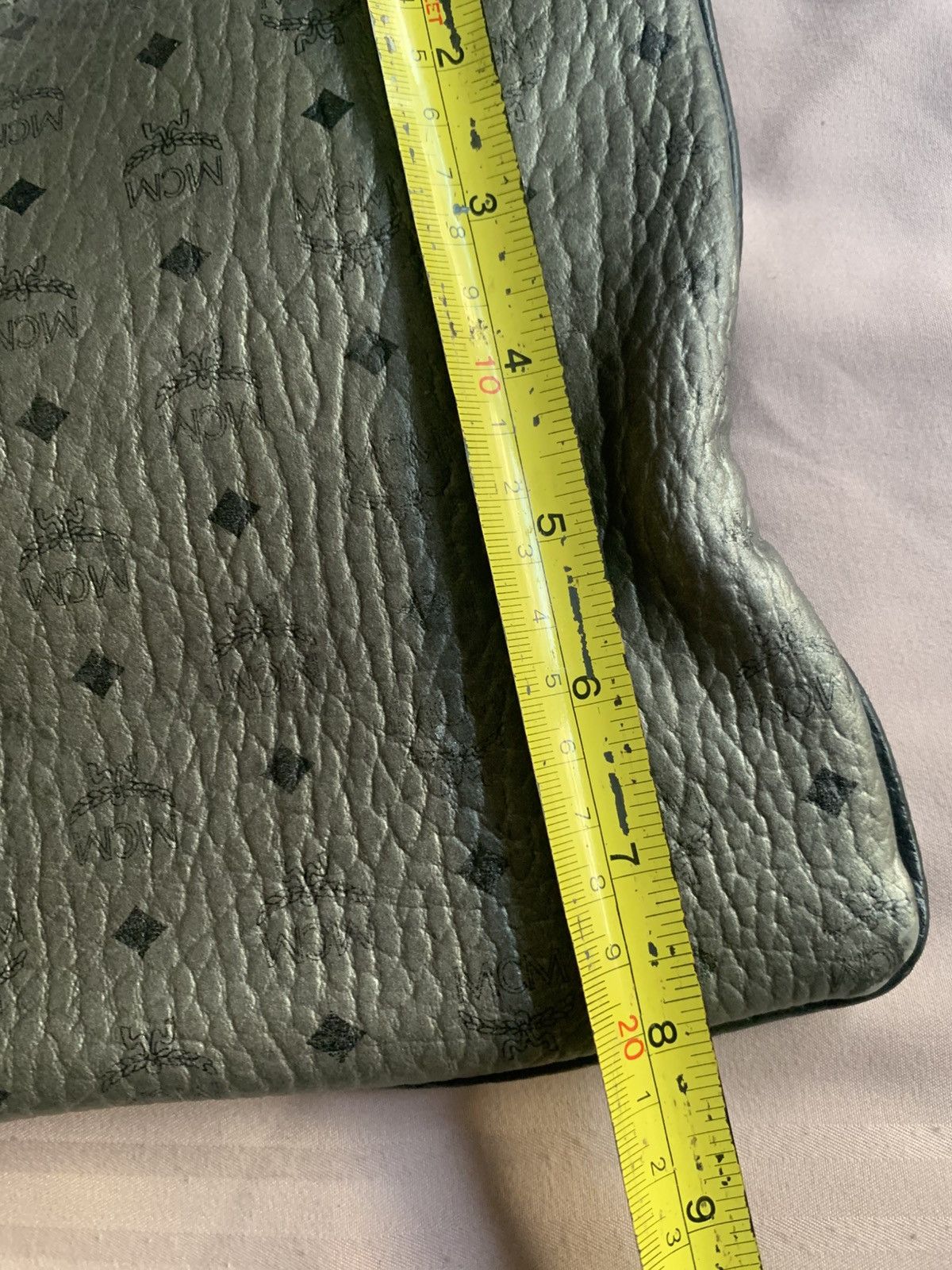 MCM MCM metallic silver canvas flat pouch Size ONE SIZE - 14 Thumbnail
