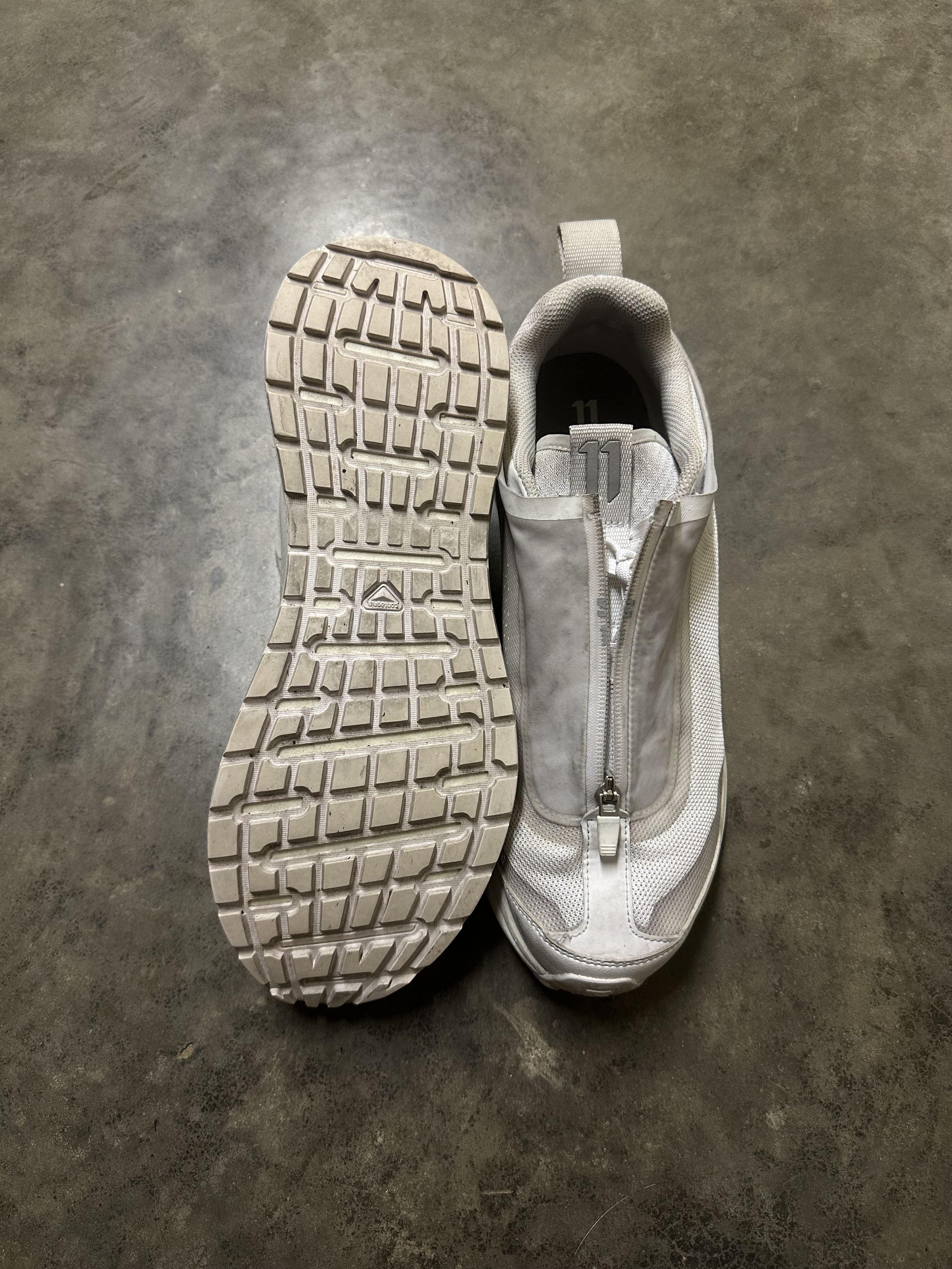 11 By Boris Bidjan Saberi × Salomon 11 by Boris Bidjan Saberi Solomon Bamba 2 Low Ice Grey Size US 12 / EU 45 - 3 Thumbnail