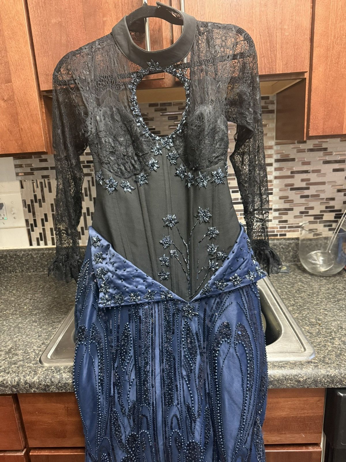 Other Party gown Size M / US 6-8 / IT 42-44 - 6 Thumbnail
