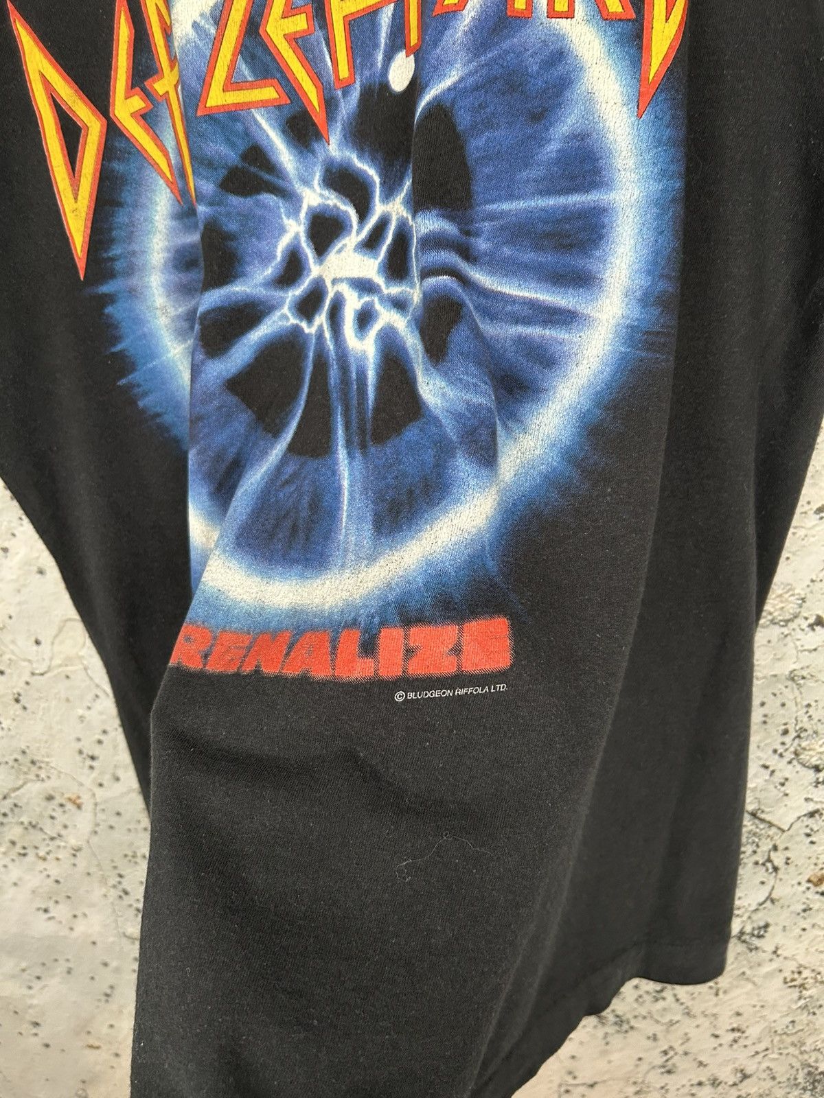 Band Tees Vintage Def Leppard Adrenalize 90s Single Stitch Tour Tee Size US L / EU 52-54 / 3 - 5 Thumbnail
