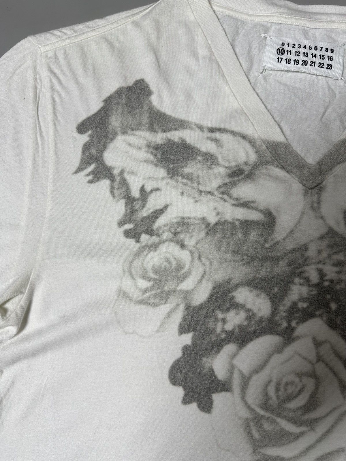 Maison Margiela Maison Margiela 2010 “Eagle & Rose” Trompe L’Oeil Tee Size US M / EU 48-50 / 2 - 3 Thumbnail