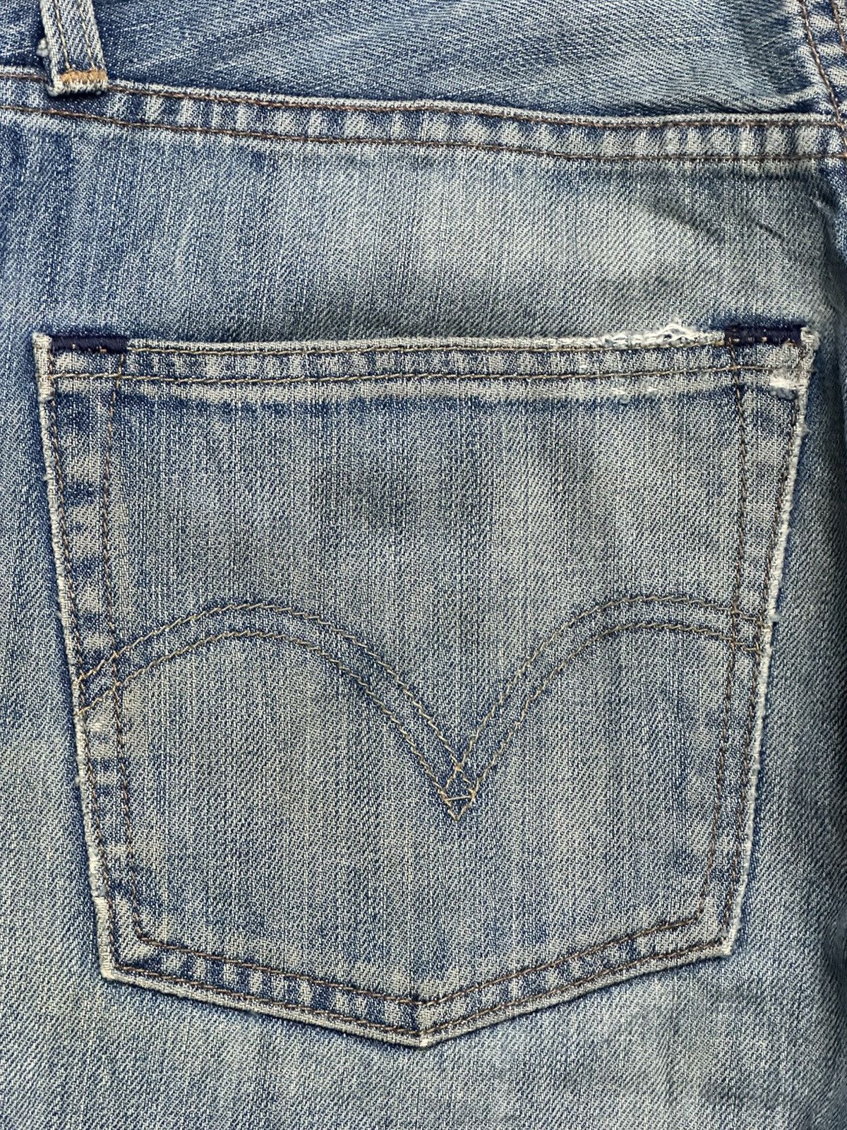 Levi's Vintage Levi’s 502 Regular Fit Denim Jeans Light BlueWash Size US 32 / EU 48 - 7 Thumbnail