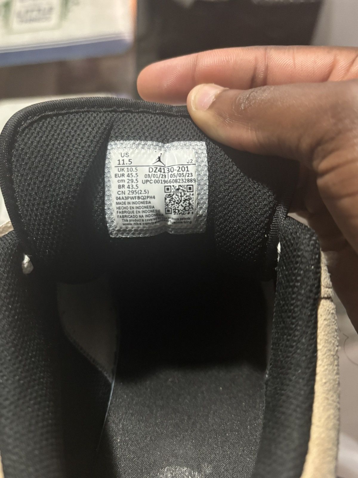 Nike Air Jordan low Size US 11.5 / EU 44-45 - 7 Thumbnail