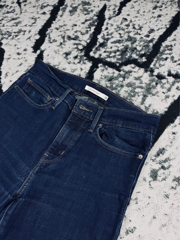 Levi's Levis Slimming slim jeans navy blue 28 30 Size 28" / US 6 / IT 42 - 4 Thumbnail