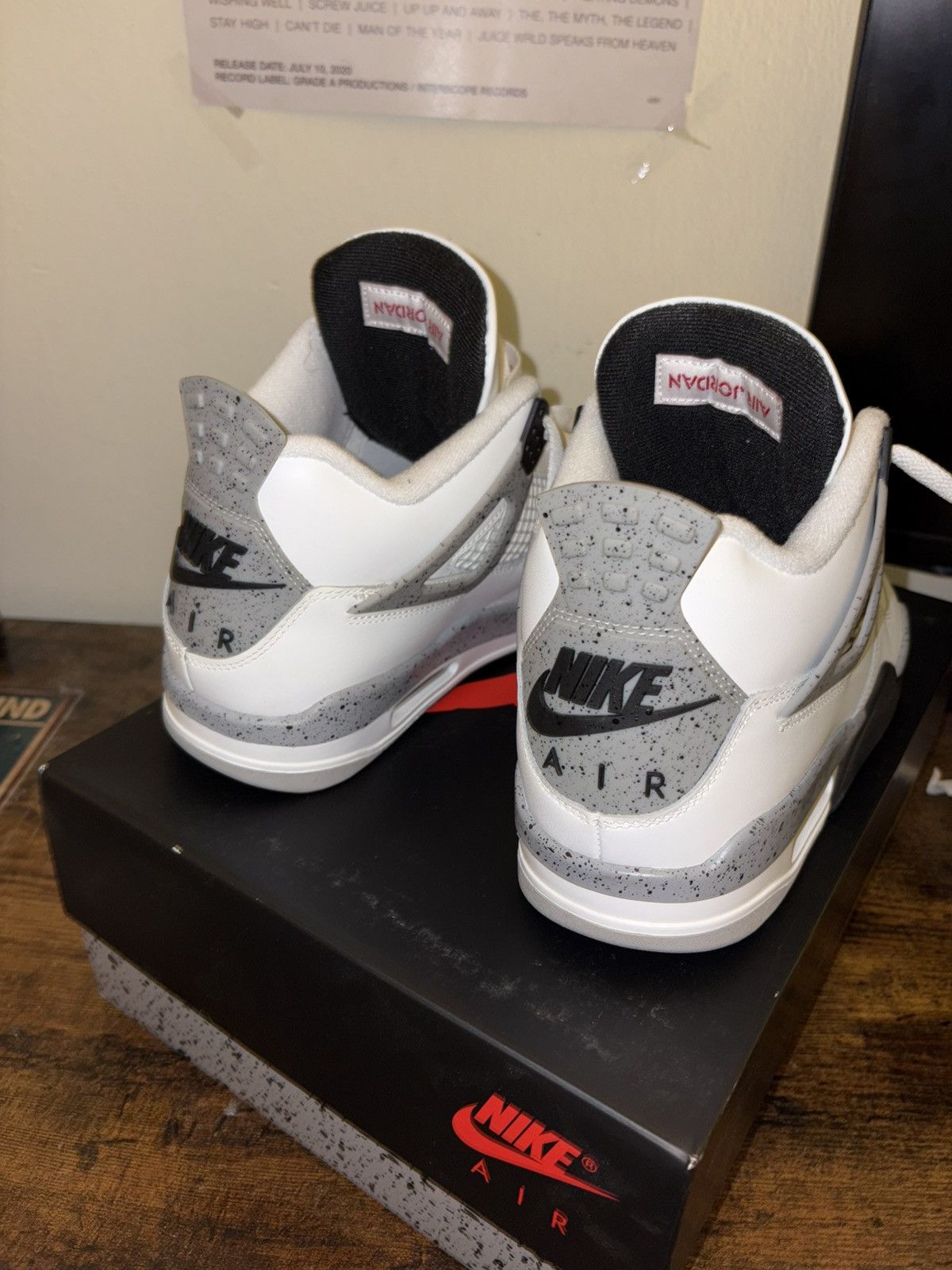 Nike Jordan 4s Retro White Cement (2025) Size US 10.5 / EU 43-44 - 3 Thumbnail