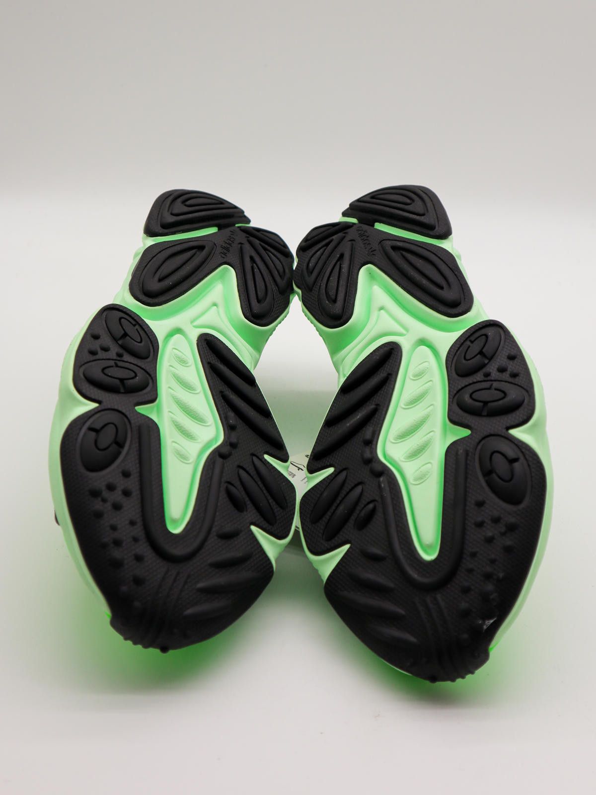 Adidas Adidas Ozweego Neon Green - EE7008 - BNIB Size US 11.5 / EU 44-45 - 3 Thumbnail