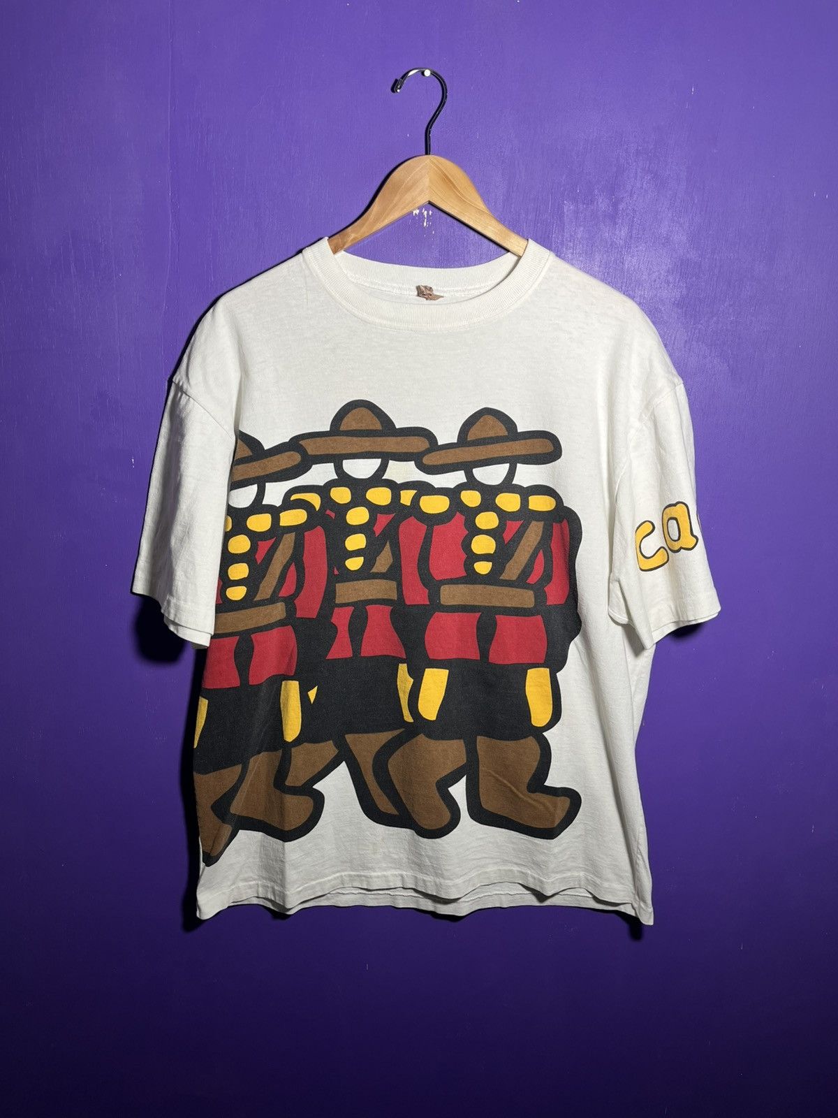Vintage Vintage 90s Marc Tetro Canadian Mounties Art t-shirt Size US XL / EU 56 / 4 - 1 Thumbnail