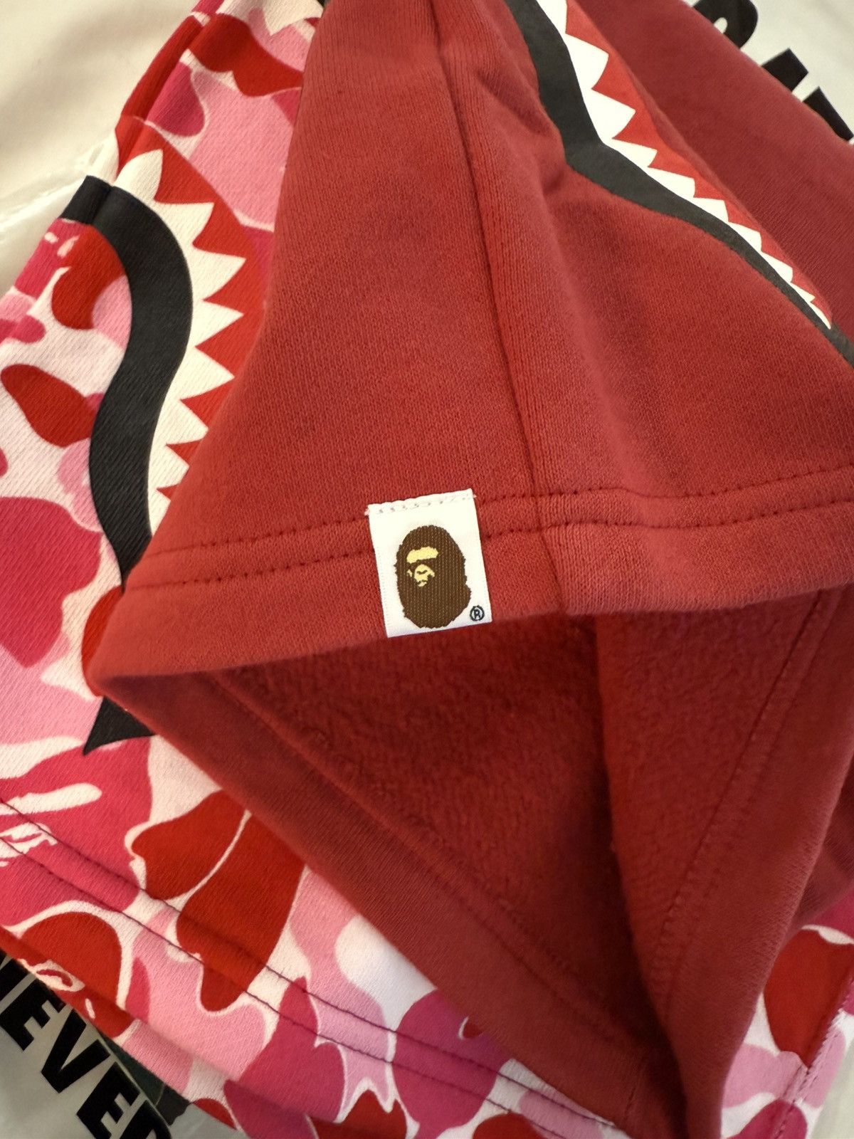 Bape Bape ABC camo side shark sweat shorts Size US 32 / EU 48 - 5 Thumbnail