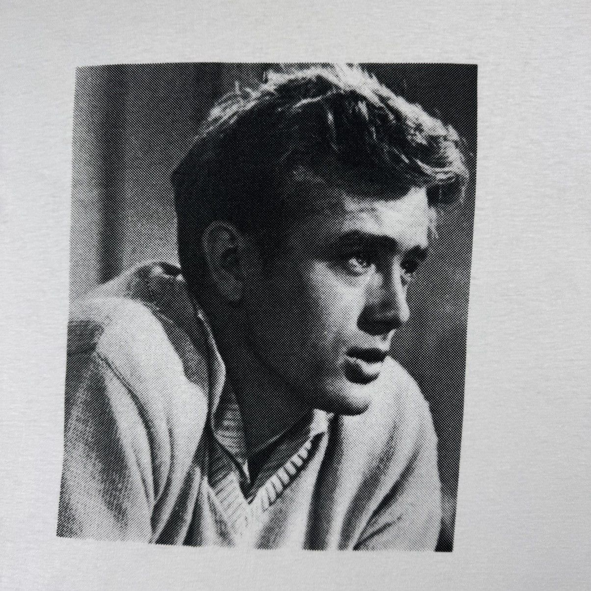 Vintage Vintage James Dean Potrait Graphic Photo T-shirt Size US M / EU 48-50 / 2 - 6 Thumbnail