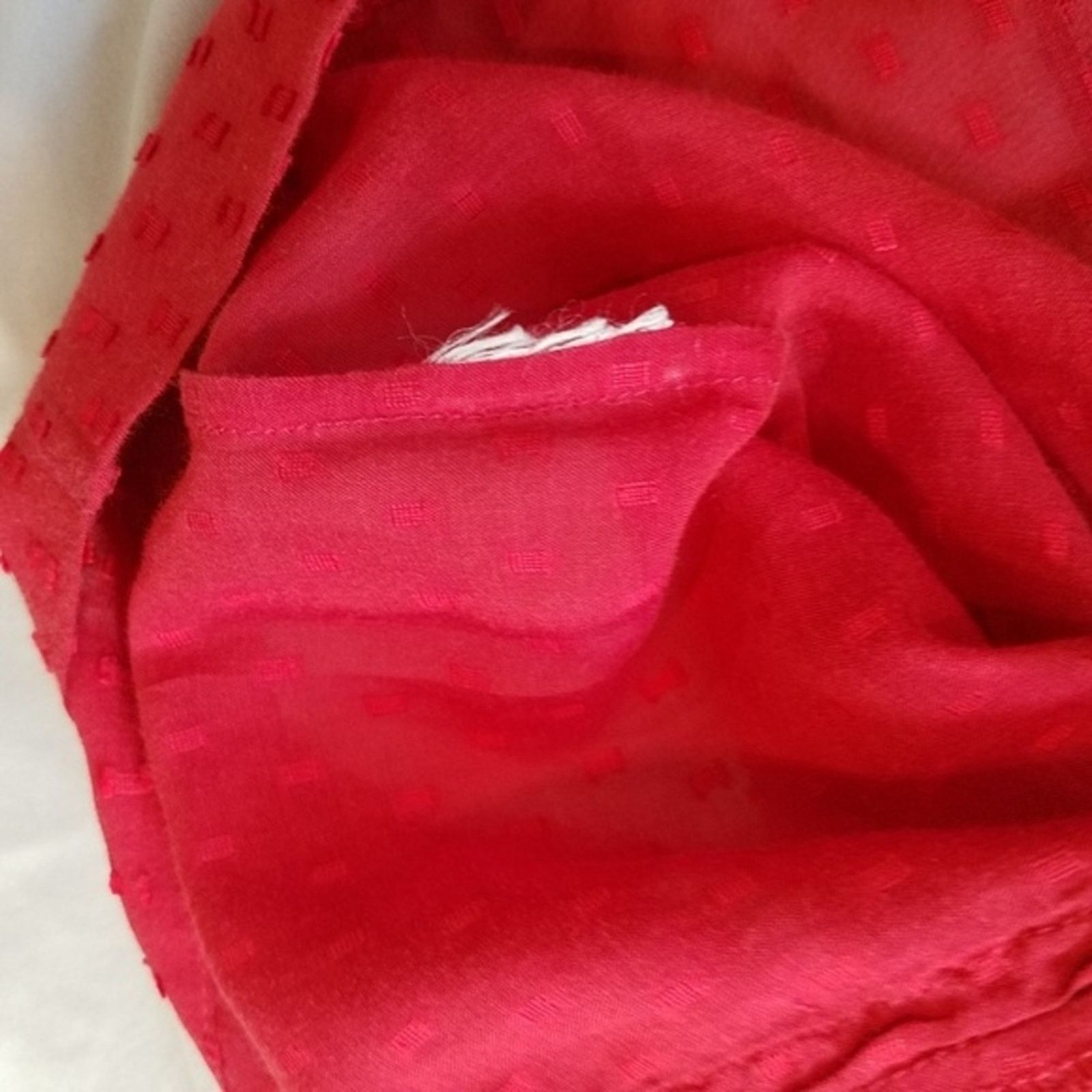 Joie Joie embroidered pintuck sleeveless blouse (size S) | red Size S / US 4 / IT 40 - 6 Thumbnail
