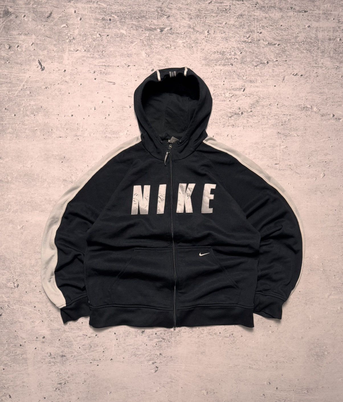 Nike × Vintage NIKE VINTAGE CENTER LOGO OVERSIZE BOXY ZIP HOODIE Size US L / EU 52-54 / 3 - 1 Thumbnail
