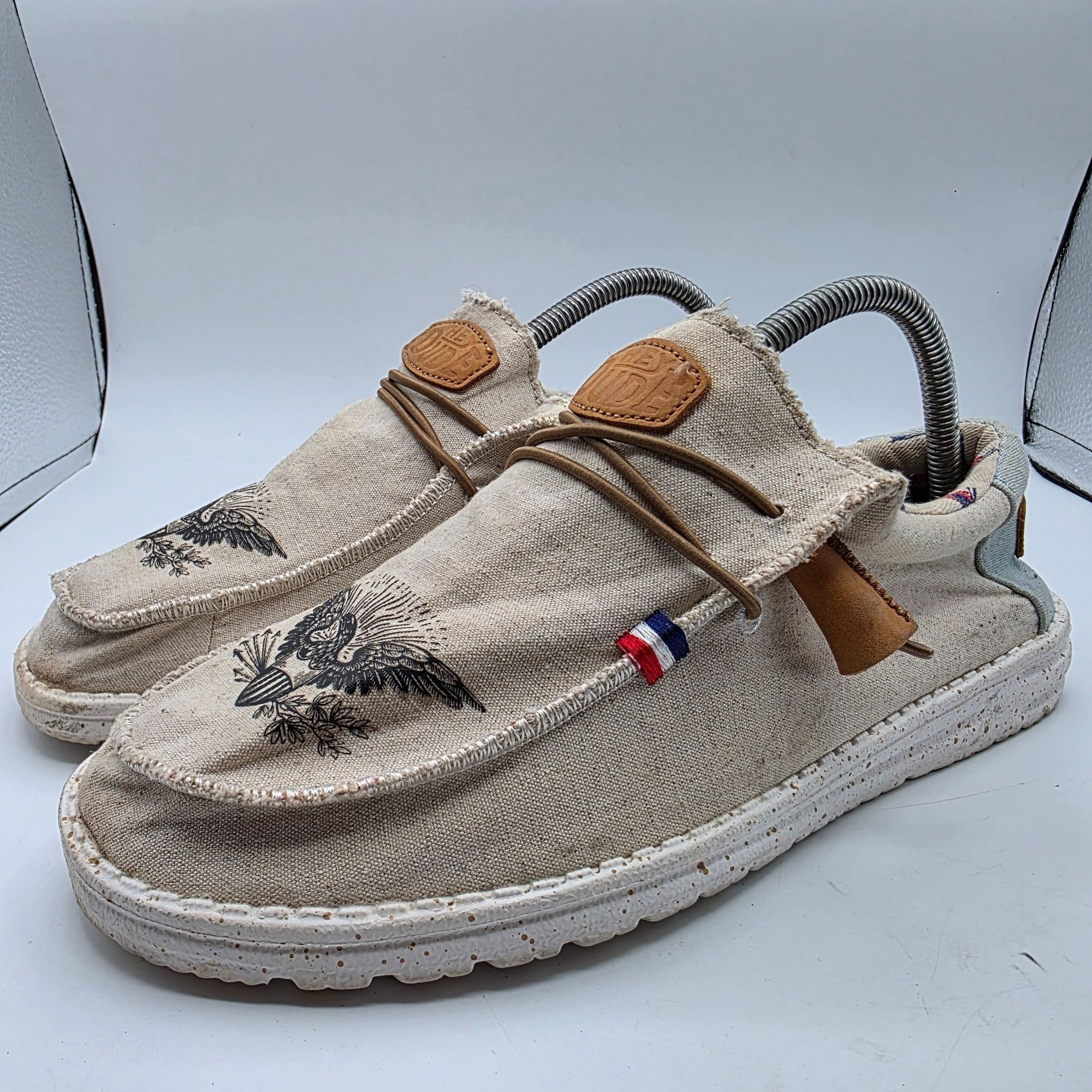 Other Hey Dude Wally Americana Flag Mens Size 9 Beige Casual Shoes Size US 9 / EU 42 - 4 Thumbnail