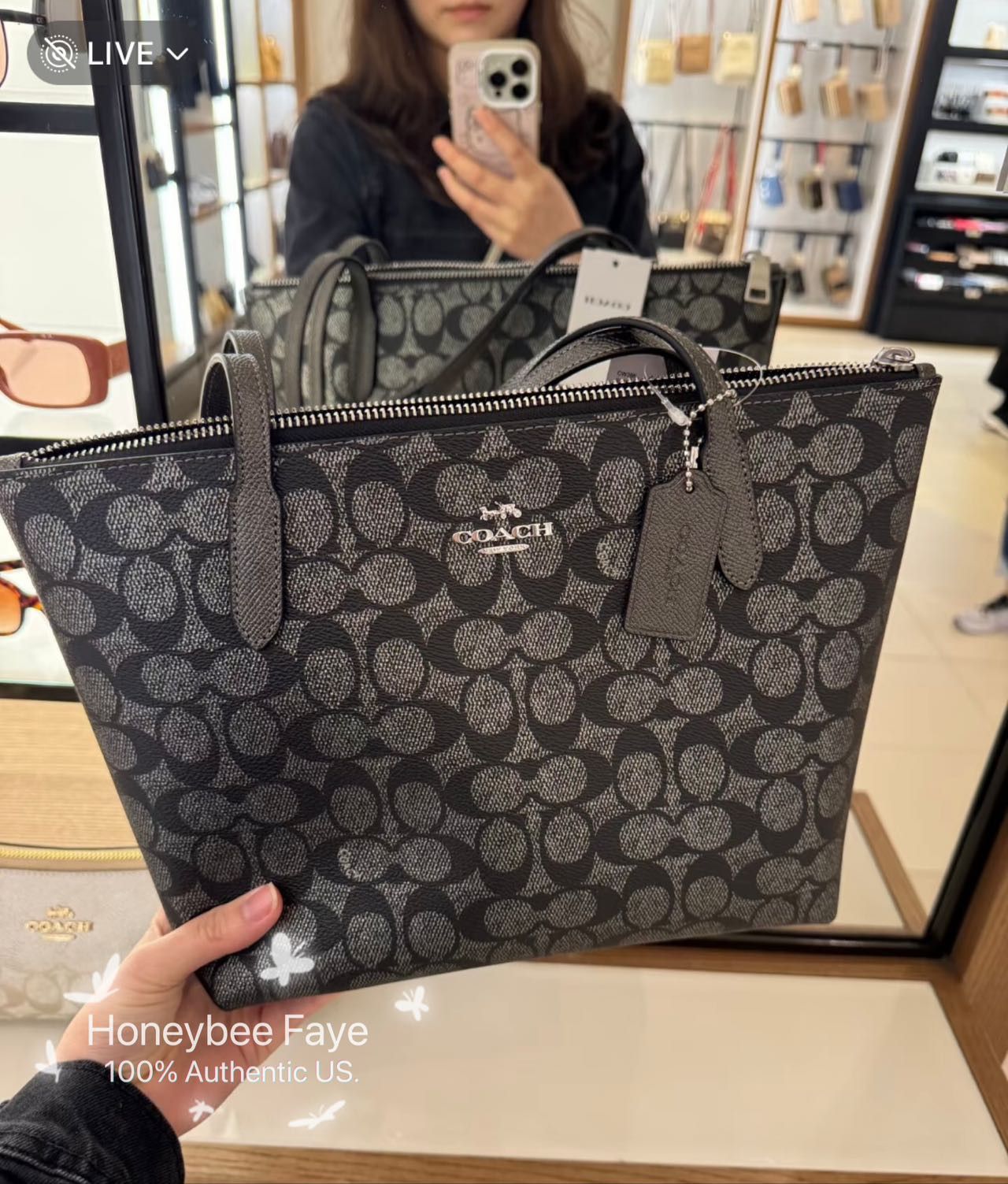 国内即発COACHフィオナメタリックシグネチャージップトートCW396 COACH Fiona Zip Tote Bag In Signature Canvas Gunmetal-Multi