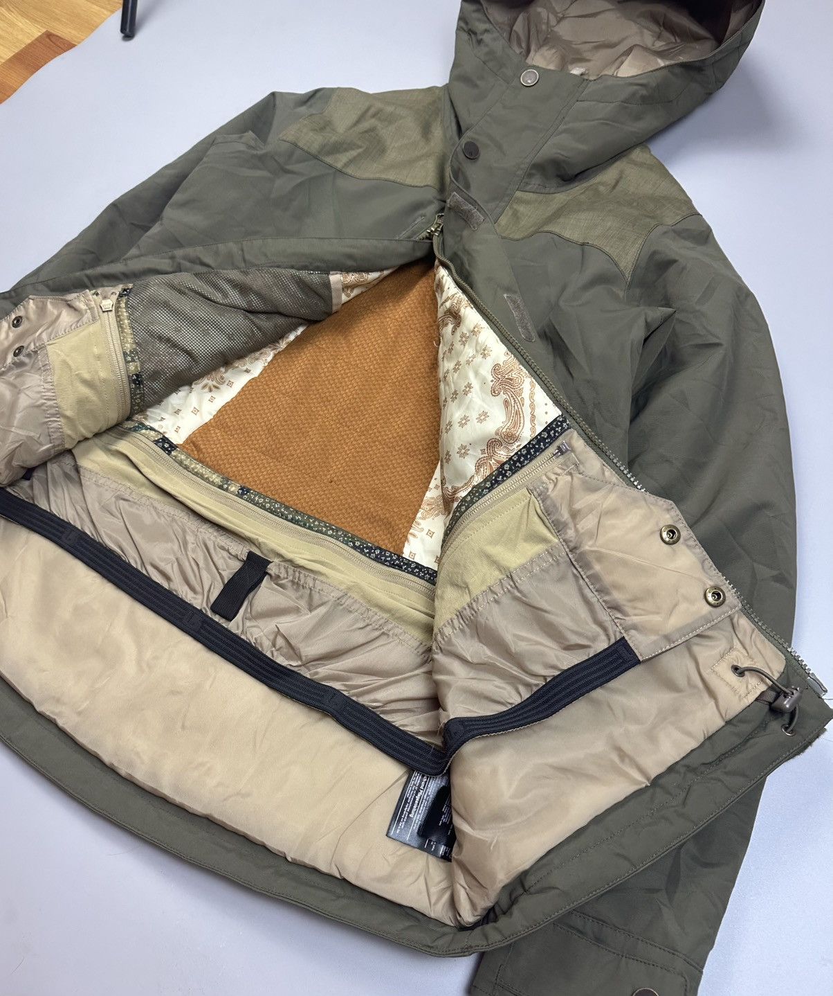 Burton Burton Nylon ski/snow ride Jaket Size US S / EU 44-46 / 1 - 4 Thumbnail