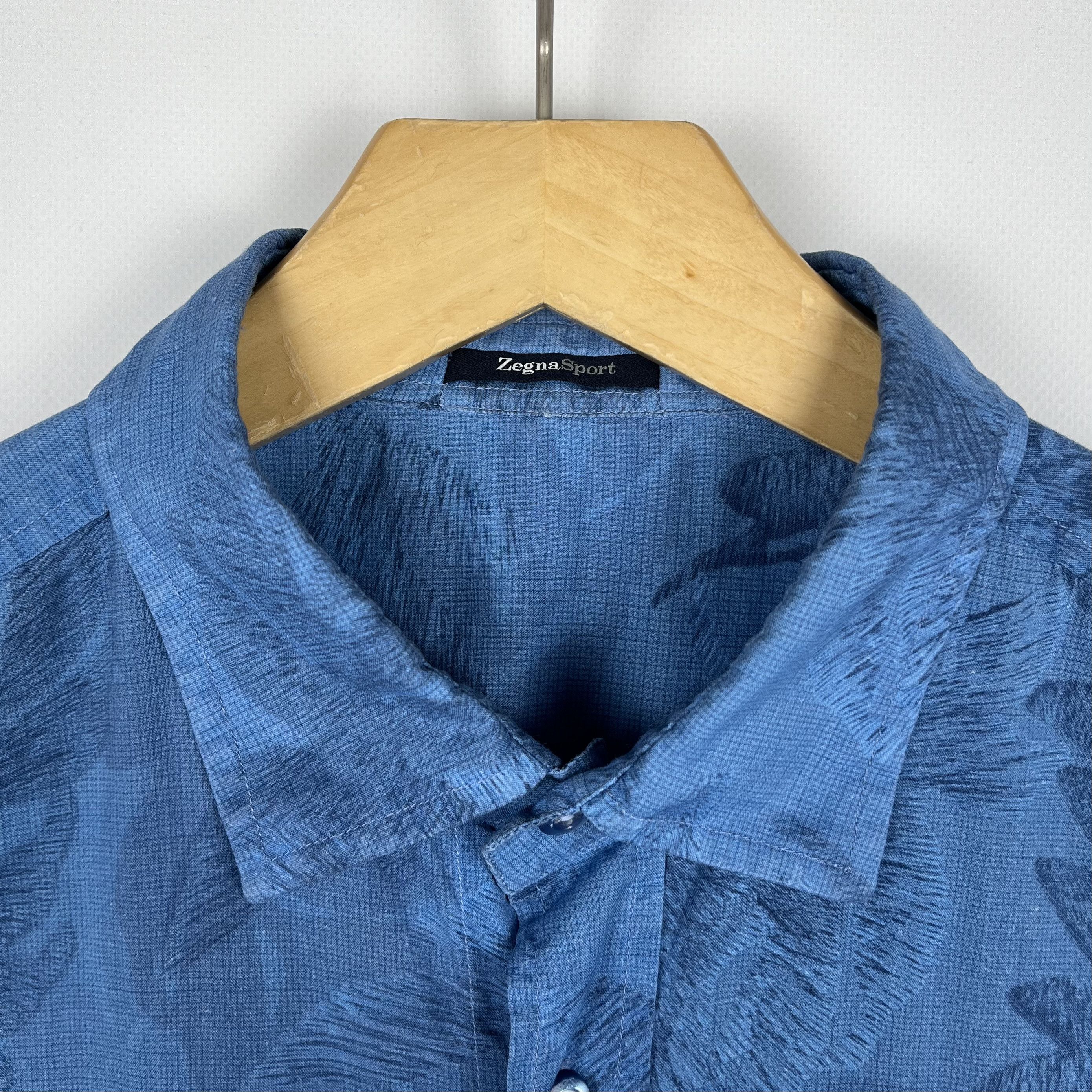 Ermenegildo Zegna Designer Ermenegildo Zegna Button Up Floral Pattern Shirt Size US M / EU 48-50 / 2 - 8 Thumbnail