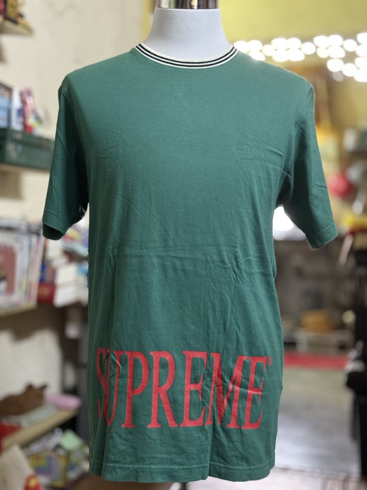 Supreme Supreme Big Logo Ribbed Collar Tee Dark Green Size US XL / EU 56 / 4 - 1 Thumbnail
