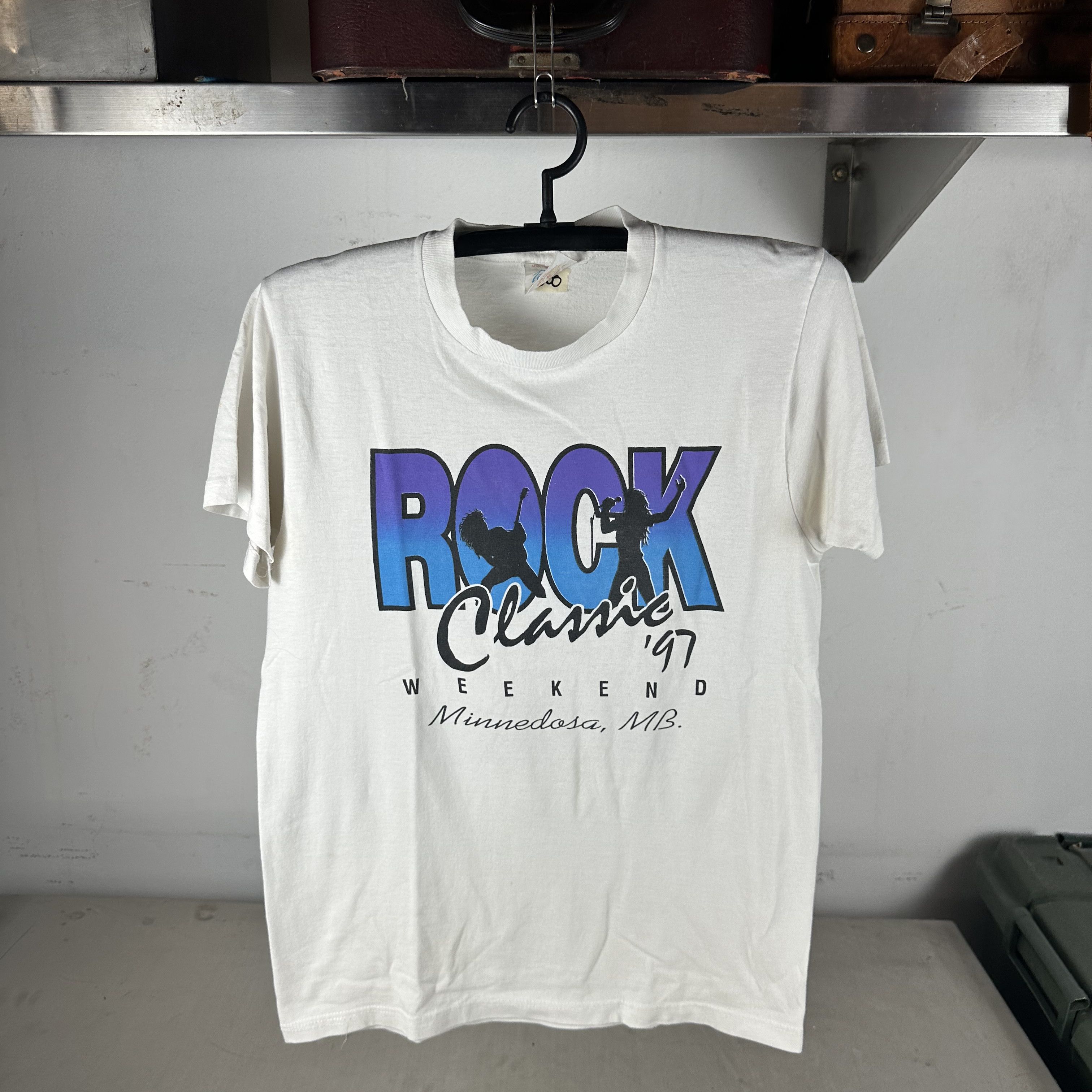 Vintage 1997 CCR Doobie Brothers Rock Classic Concert T-shirt Size US M / EU 48-50 / 2 - 1 Thumbnail