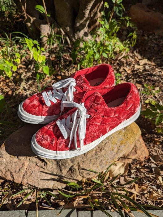 Converse hot sale quilted velvet