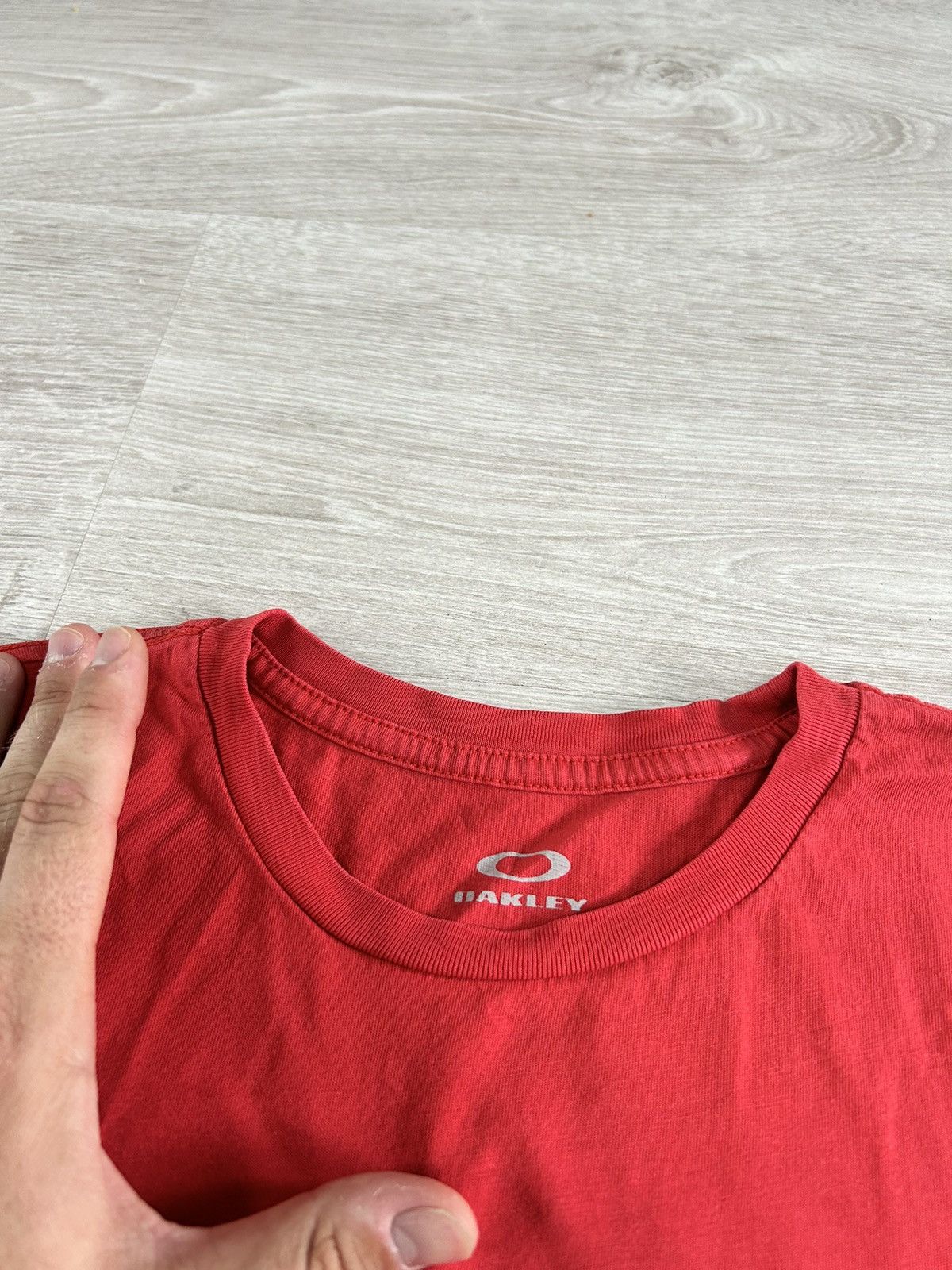 Oakley OAKLEY Big logo center T-shirt faded color size XS Size US XS / EU 42 / 0 - 6 Thumbnail
