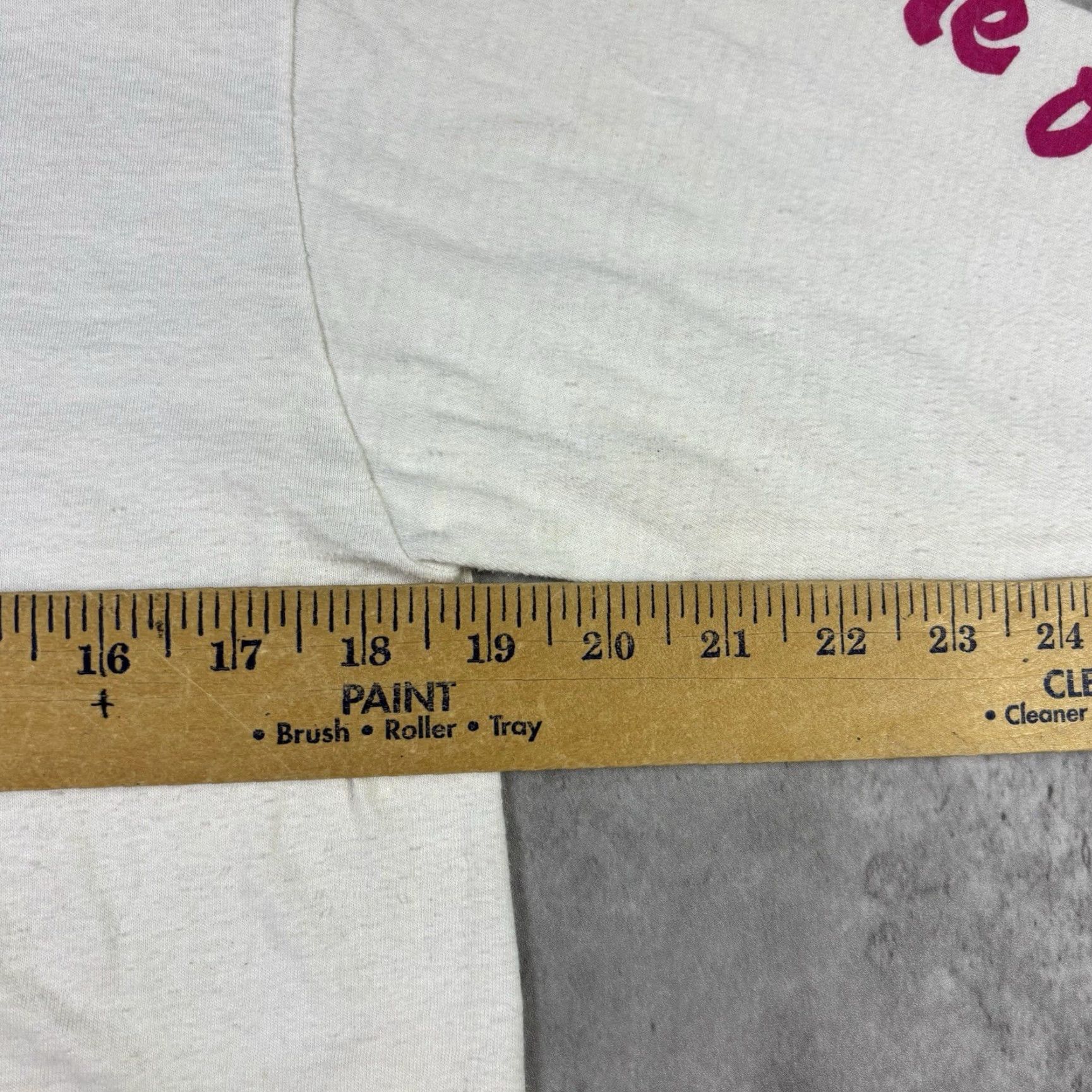 Vintage VINTAGE Embrasse Moi T Shirt French Funny Humor White Long Sleeve L Women 90s Barbie Screen Stars Designers? Size L / US 10 / IT 46 - 4 Thumbnail