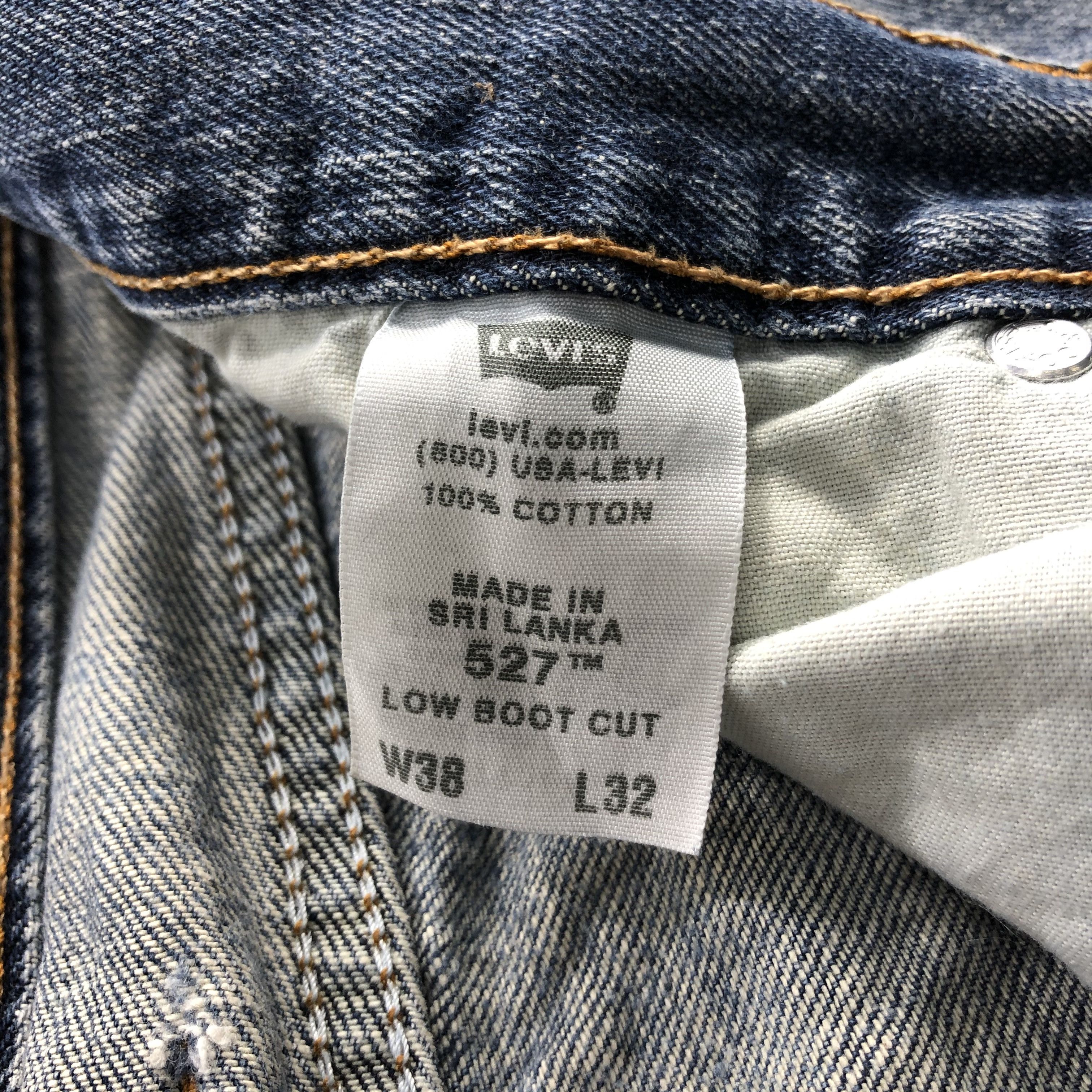 Levi's Flared Denim Vintage Levis 557 Distressed Jeans-J1013 Size US 39 - 11 Thumbnail