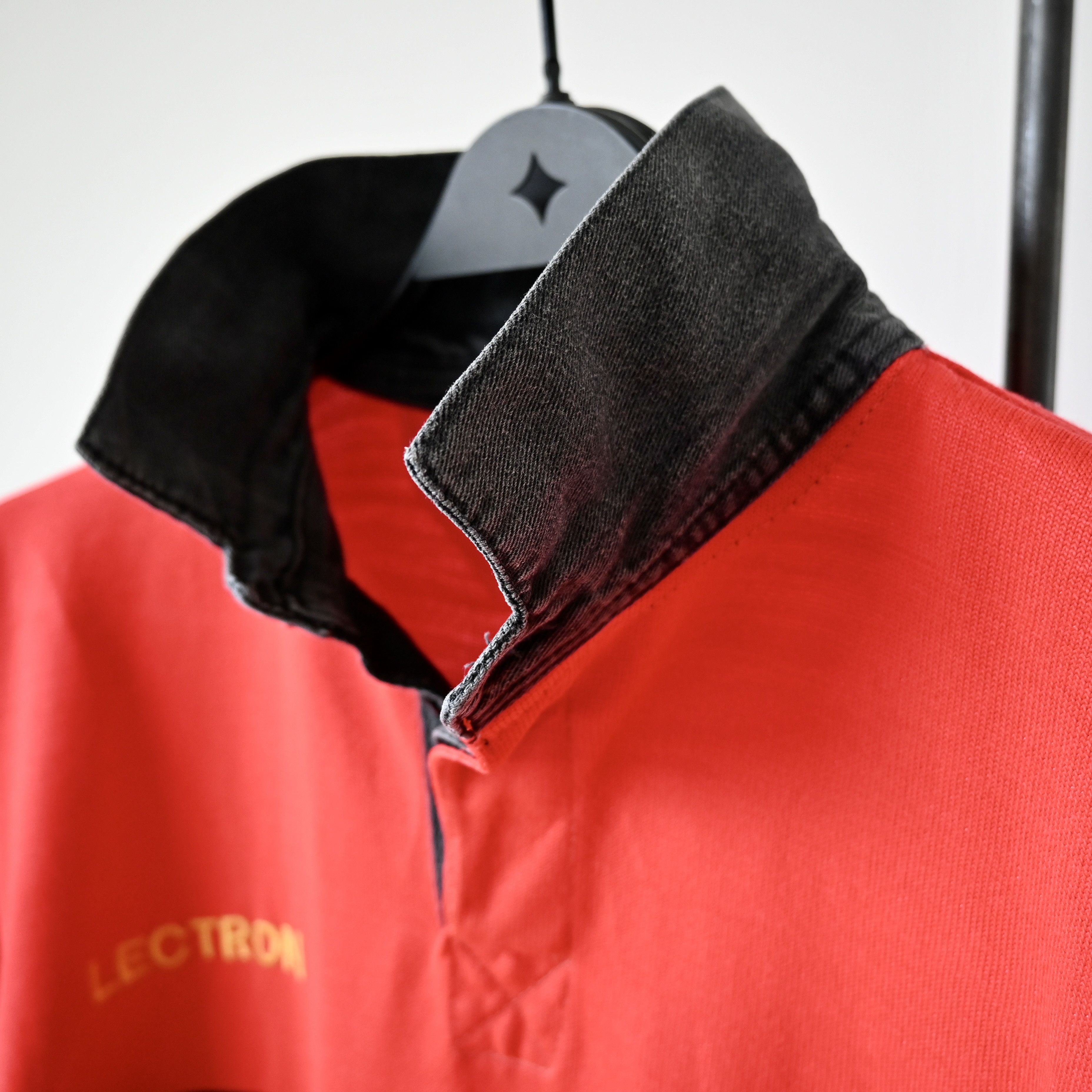 Vintage VTG 1990s STAG RUGBY PRODUCT red x black rugby shirt Size US S / EU 44-46 / 1 - 11 Thumbnail