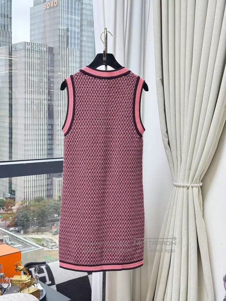 Chanel Chanel Sleeveless vest knitted dress Size XS / US 0-2 / IT 36-38 - 3 Thumbnail