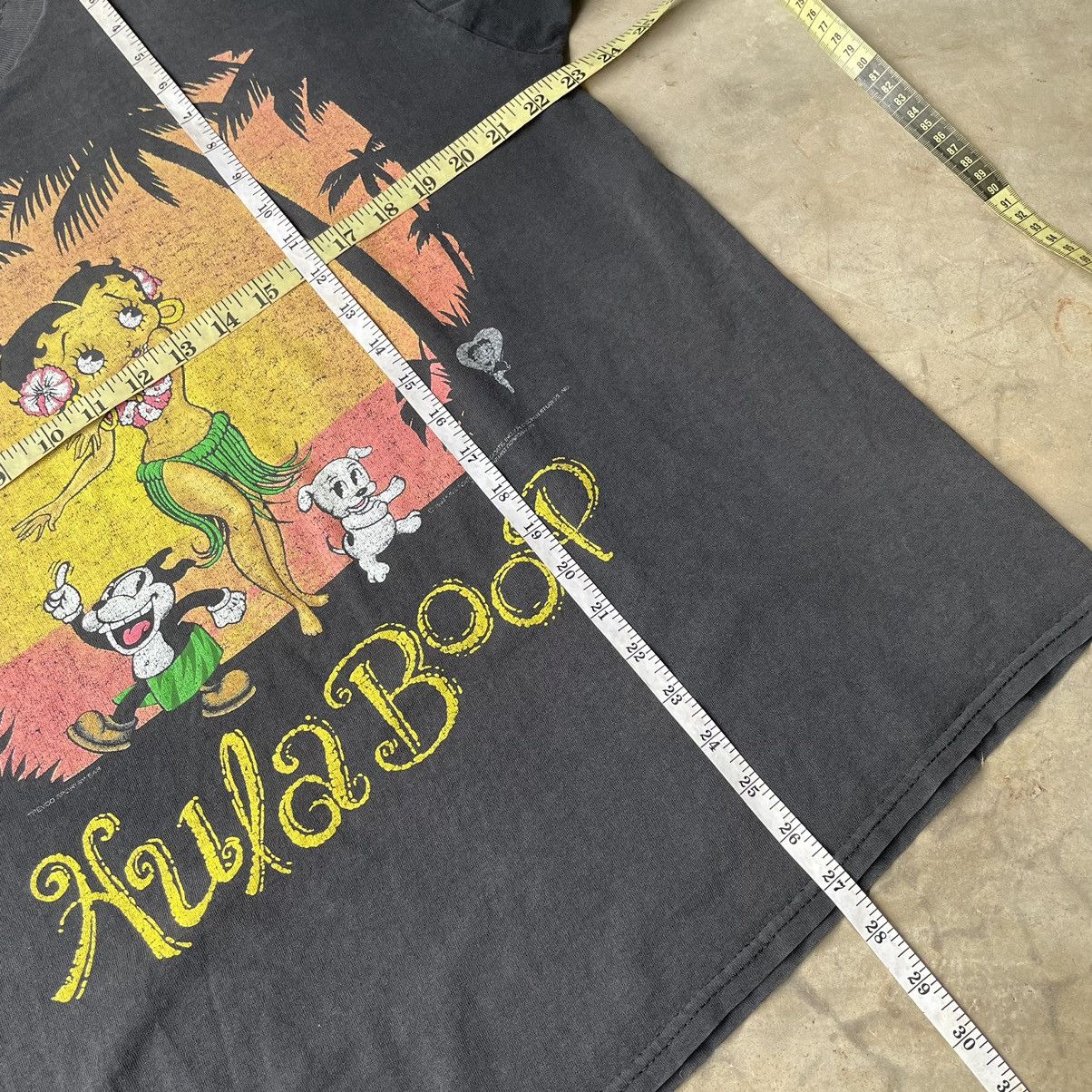 Vintage Vintage 1994 Hula Betty Boop Hawaii Tee Shirt Size US XL / EU 56 / 4 - 8 Thumbnail