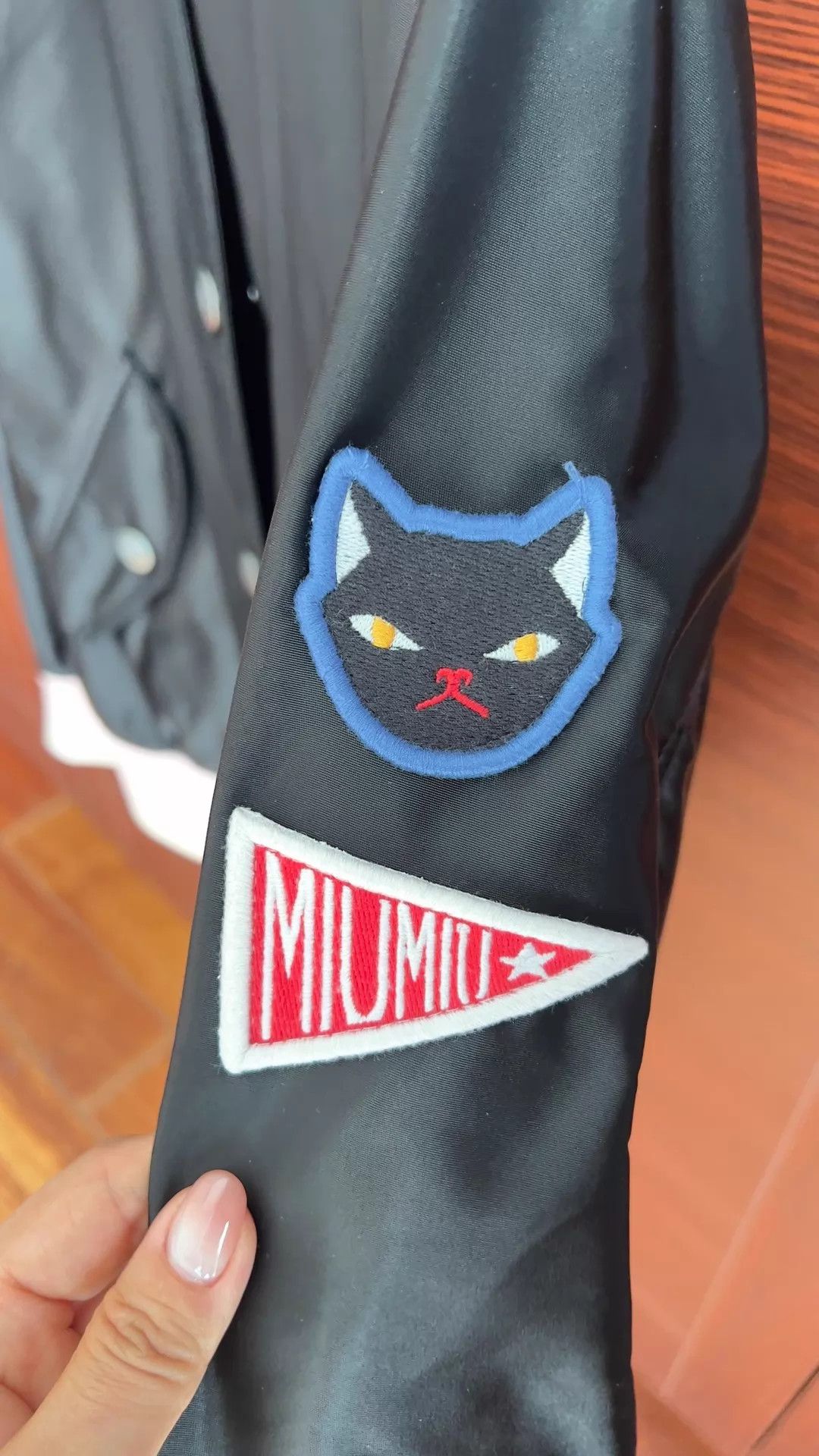Miu Miu MIU MIU 38 Pilot Jacket Classic Dry Cleaned Like New Size XS / US 0-2 / IT 36-38 - 2 Thumbnail