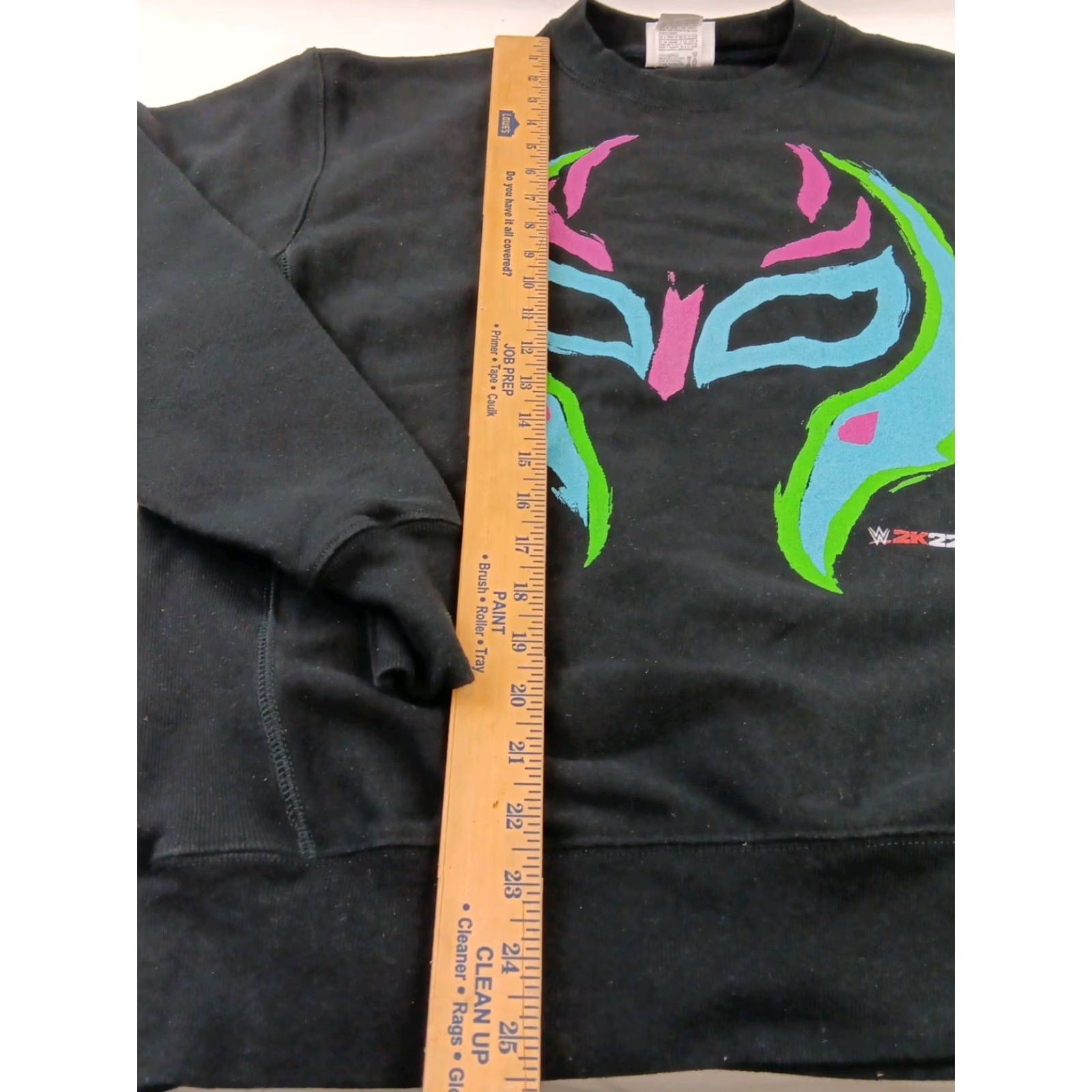 Champion WWE 2K22 Sweatshirt Champion Reverse Weave Mens Size M Black Graphic Print Pullover Reversible Crew Neck Long Sleeve Size US M / EU 48-50 / 2 - 6 Thumbnail