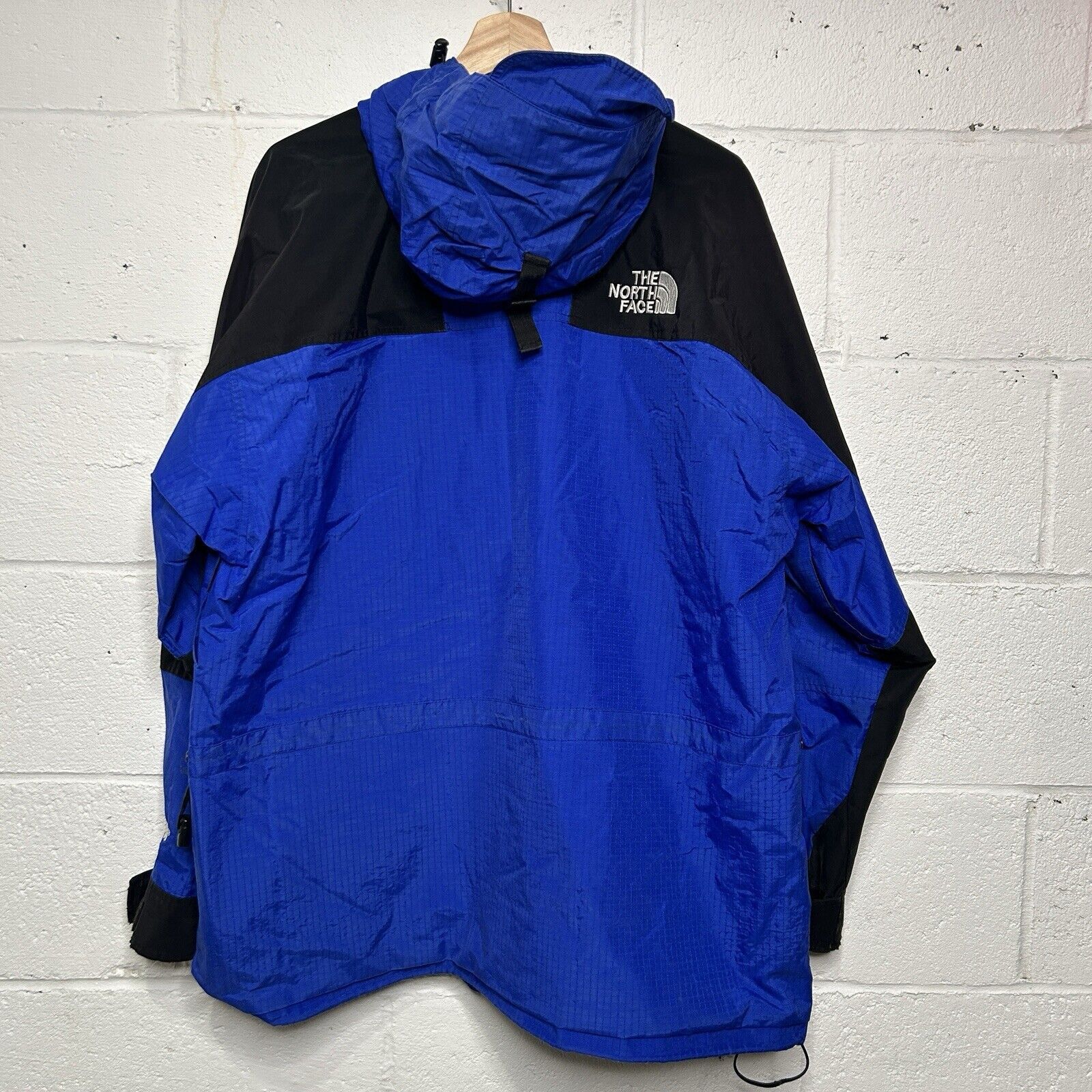 The North Face Vintage The North Face Gore-Tex XCR Summit Jacket “Blue" Size US XL / EU 56 / 4 - 2 Thumbnail