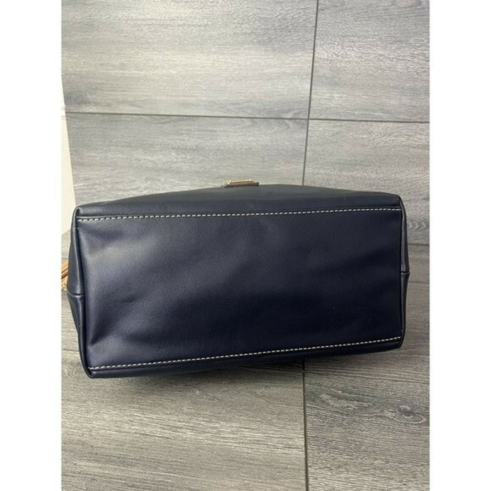 Dooney & Bourke Dooney & Bourke - Smooth Leather Small Shoulder Bag A375099 Size ONE SIZE - 7 Thumbnail
