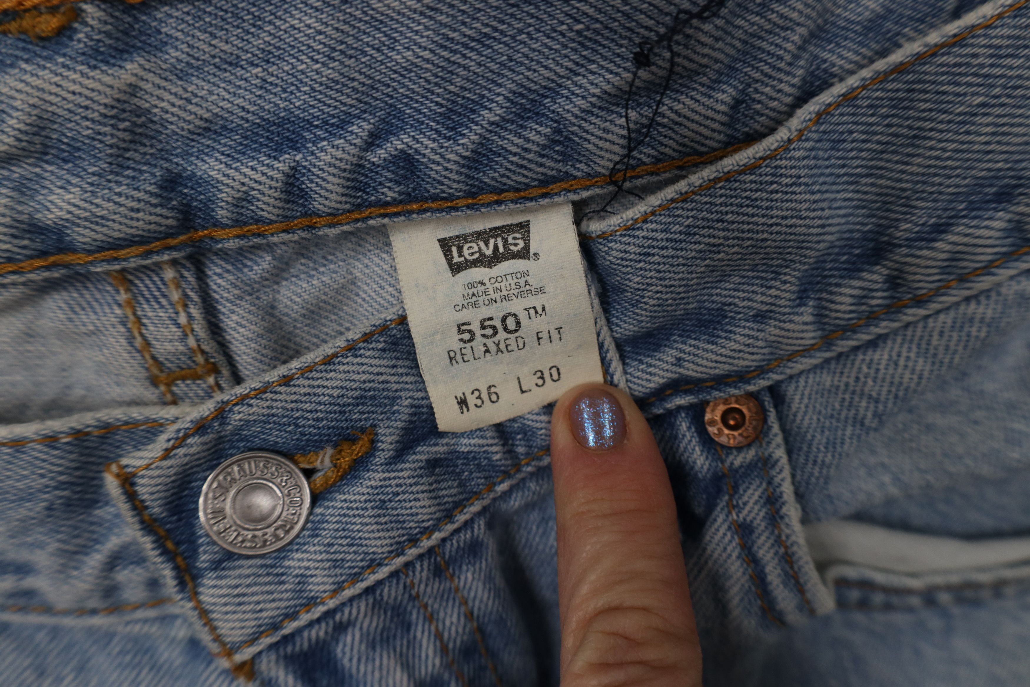 Levi's Vintage 90s Levis 550 Faded Relaxed Fit Denim Jeans Blue USA Size US 36 / EU 52 - 9 Thumbnail
