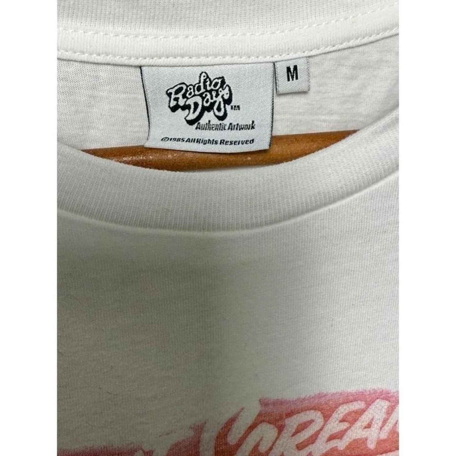 The Unbranded Brand Radio Days Female Jungle Movie Poster Tee Size M NWOT Size M / US 6-8 / IT 42-44 - 5 Thumbnail