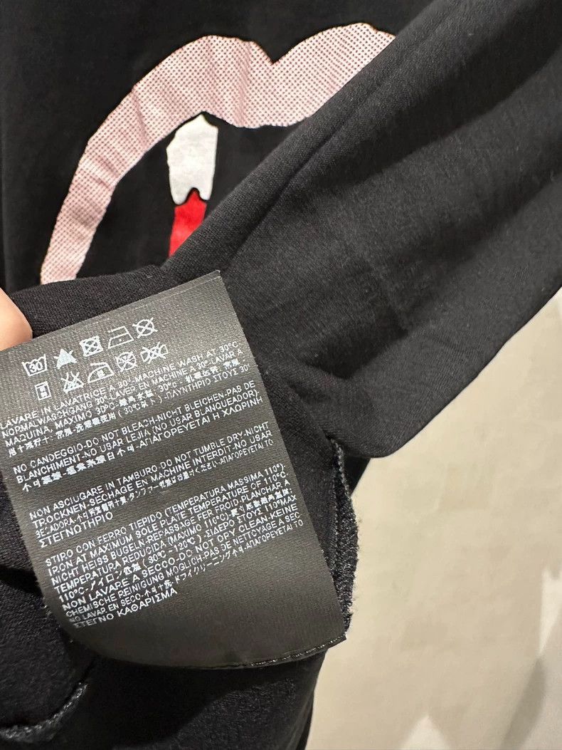 Saint Laurent Paris Saint laurent paris Blood Teeth Short Sleeve 2506-Nextarrow Size US XS / EU 42 / 0 - 7 Thumbnail