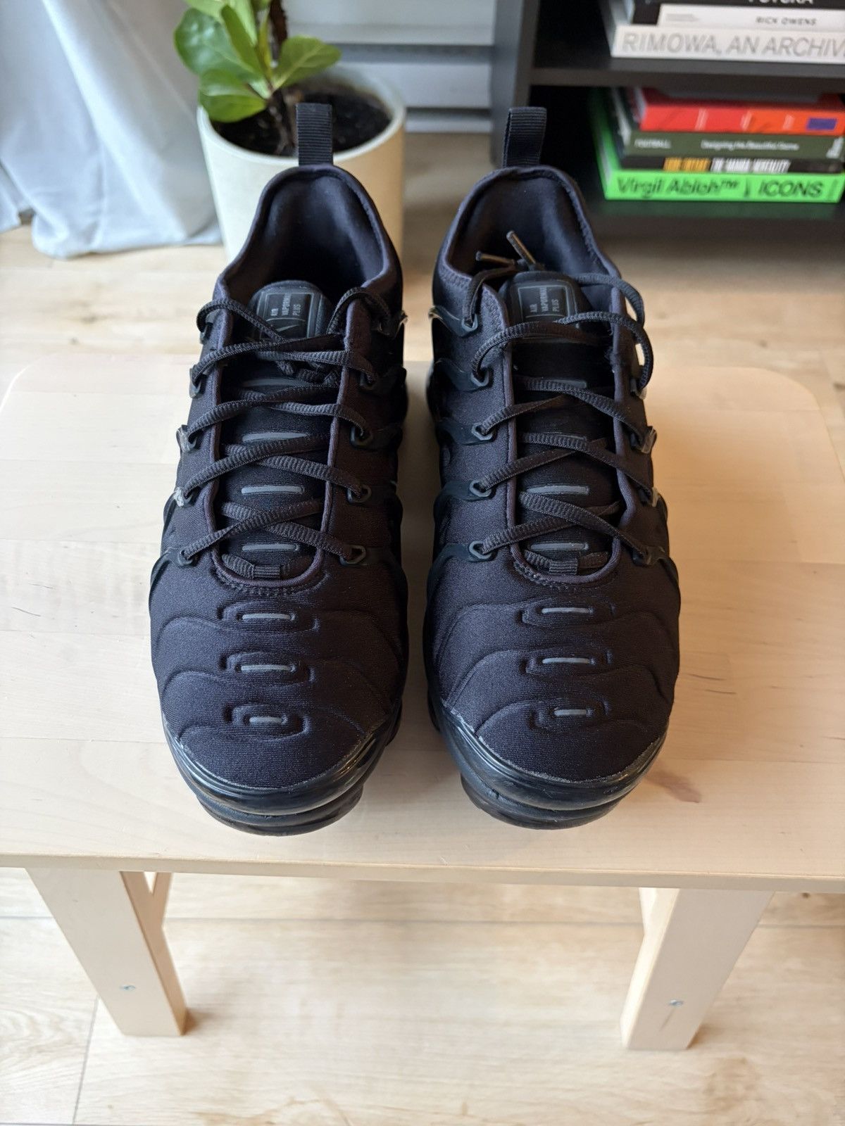 Nike Nike Air Vapormax Plus Size US 9 / EU 42 - 3 Thumbnail