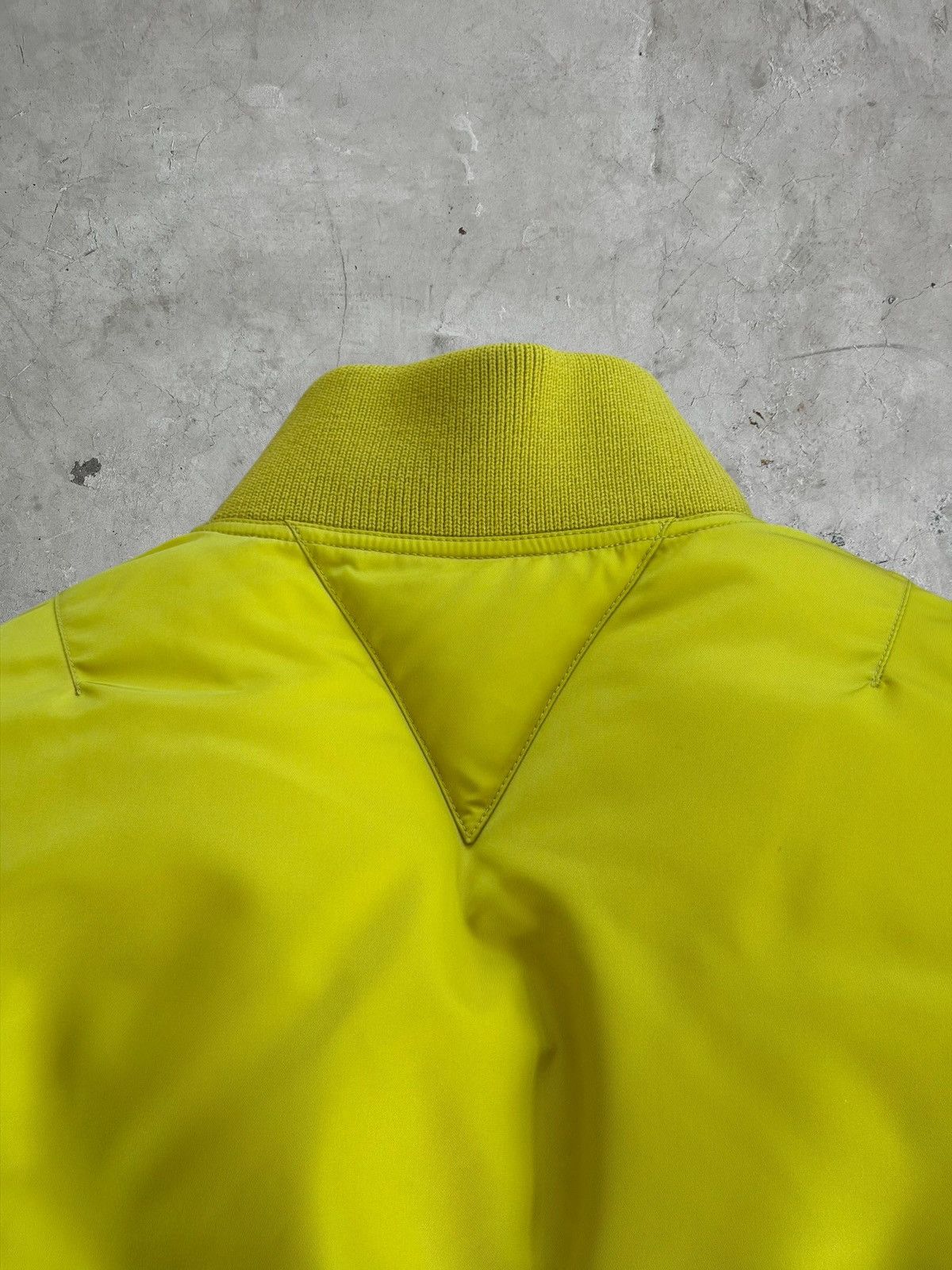 Bottega Veneta Bottega Veneta Cropped Bomber Jacket Size US S / EU 44-46 / 1 - 9 Thumbnail