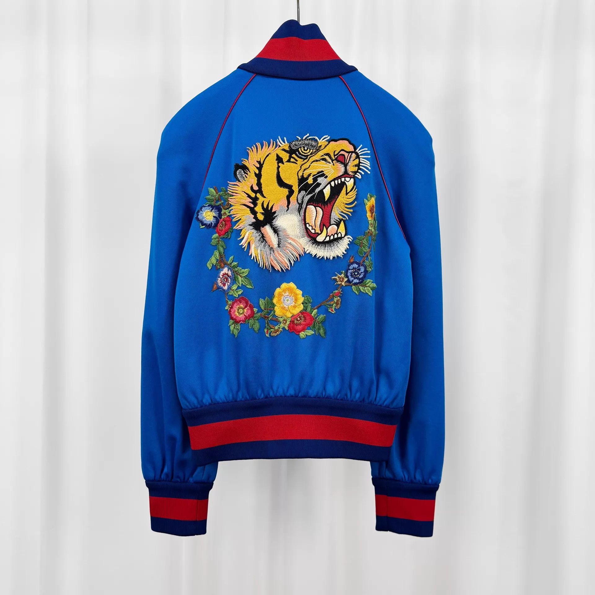 Gucci Gucci Embroidered Floral Tiger Zip Jacket Size S Size S / US 4 / IT 40 - 2 Thumbnail