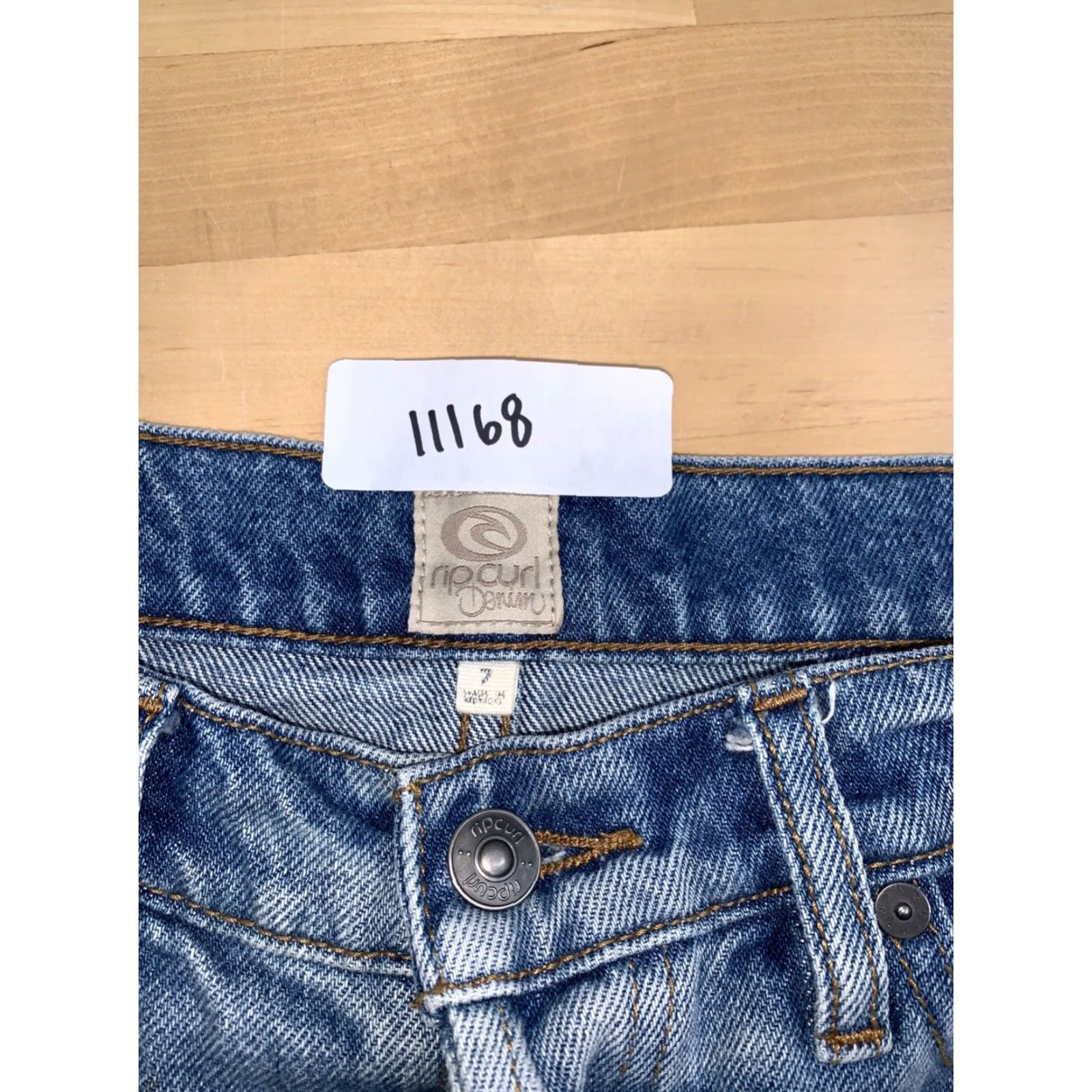 Rip Curl Rip Curl Deim Shorts Womens 7 Jorts Casual Beach Skate 11168 Size 28" / US 6 / IT 42 - 2 Thumbnail