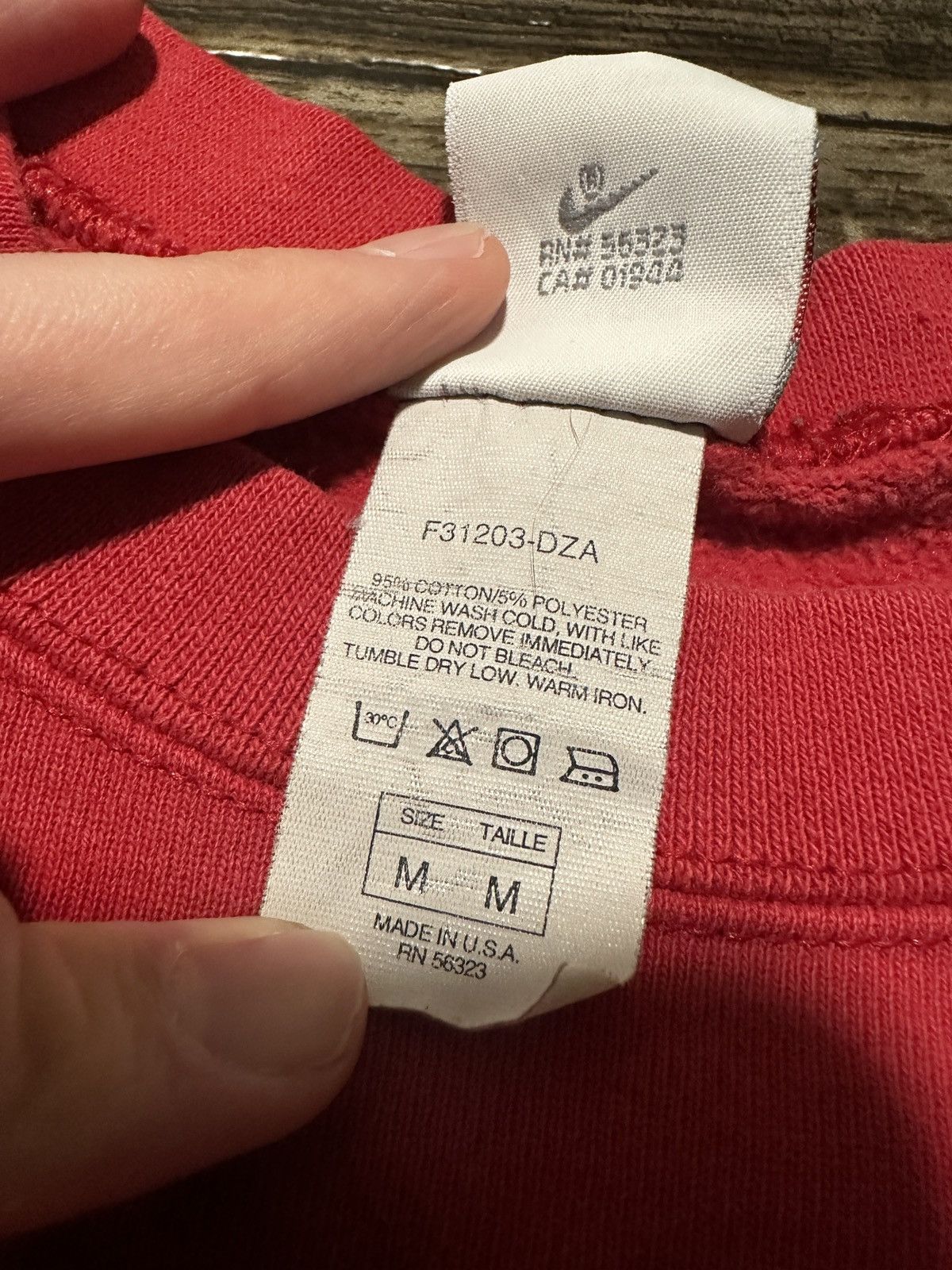 Nike 90s Nike Red Crewneck Sweatshirt Size US M / EU 48-50 / 2 - 5 Thumbnail