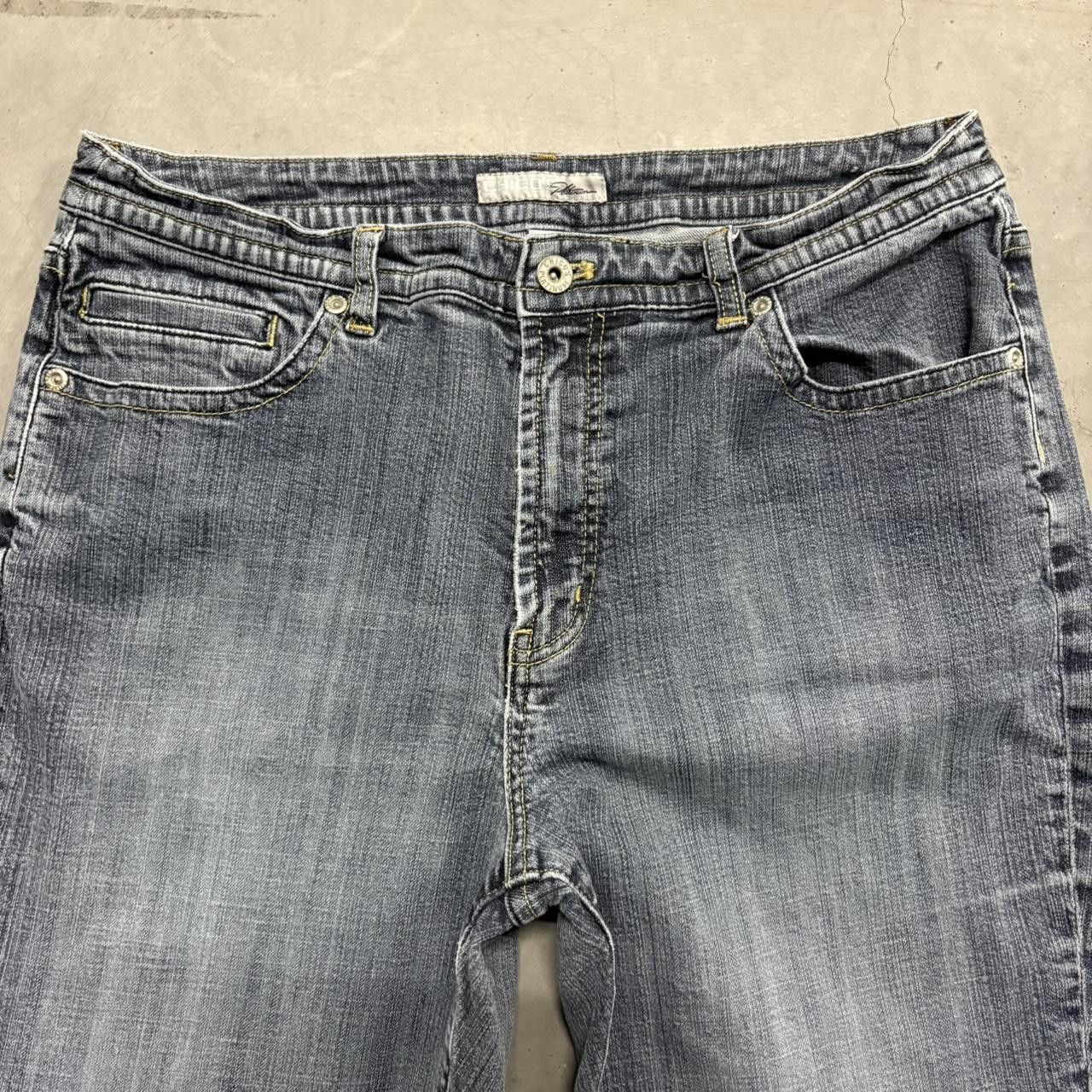 Vintage Crazy Vintage Y2K/2000s Flare Bootcut Dark Blue Wash Denim Jeans! Size US 32 / EU 48 - 4 Thumbnail