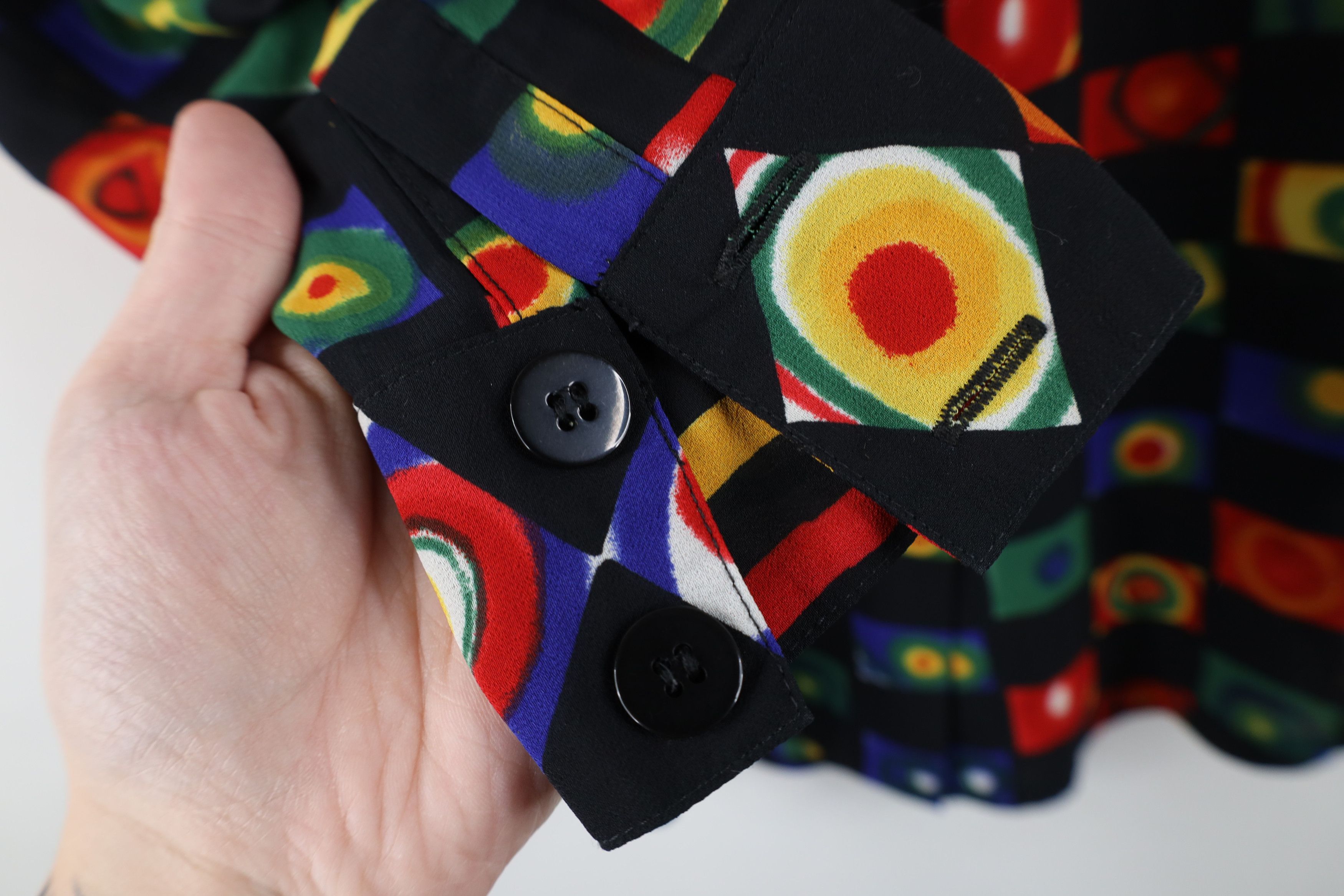 Vintage Vintage 90s Streetwear Geometric Collared Button Shirt Size M / US 6-8 / IT 42-44 - 6 Thumbnail