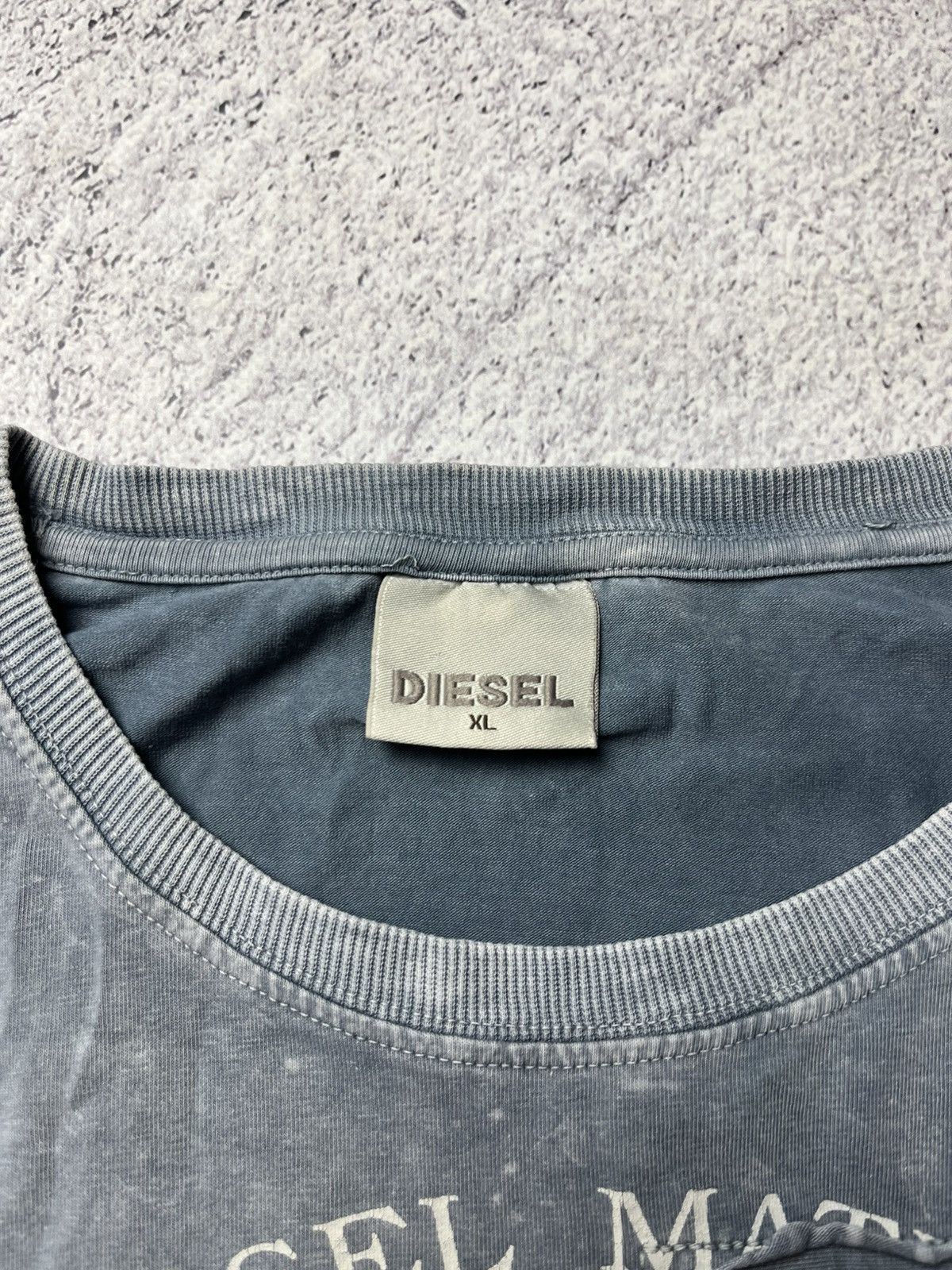 Diesel Vintage Diesel T-Shirt Big Logo 2000s Hype Y2K XL size Size US XL / EU 56 / 4 - 15 Thumbnail