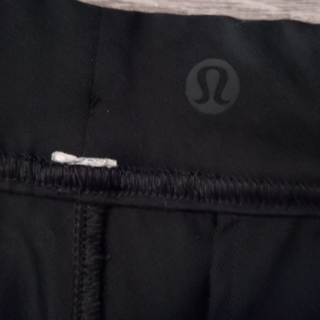 Lululemon Lululemon Black Pants With Ankle Zippers Size Large Size 30" / US 8 / IT 44 - 5 Thumbnail